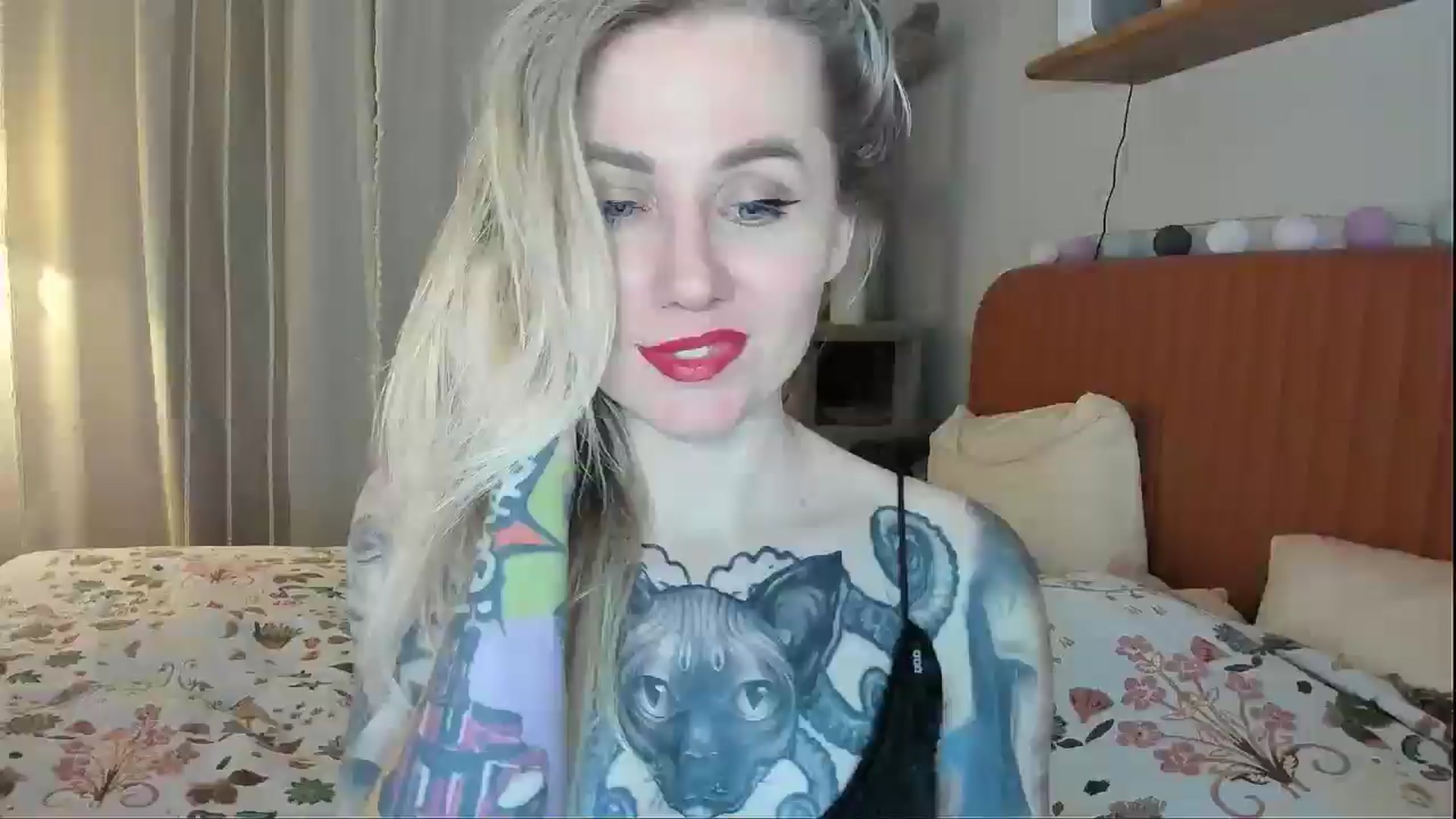 Gallery image thumbnail from Alexa_Smithhh's myfreecams stream on, 02/17/2026, 19:09 image 14 of 20