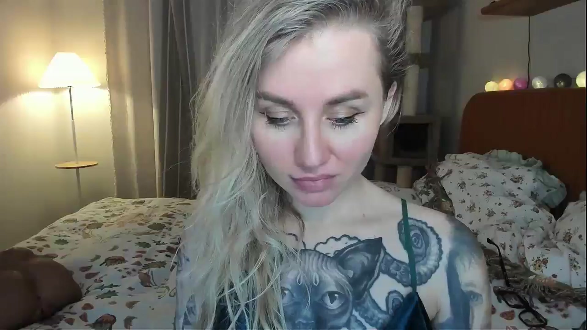 Gallery image thumbnail from Alexa_Smithhh's myfreecams stream on, 02/22/2026, 21:18 image 18 of 20