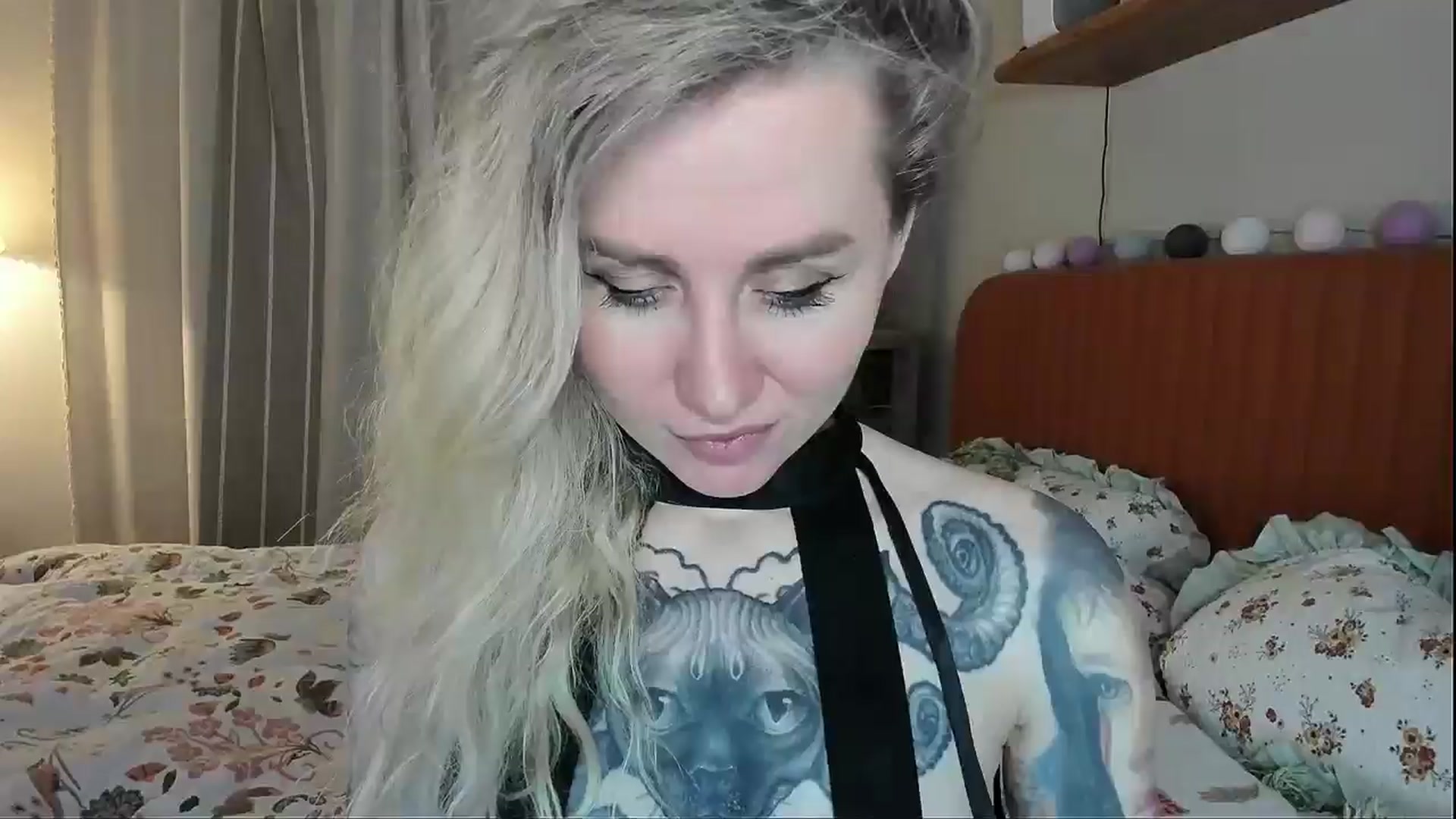 Gallery image thumbnail from Alexa_Smithhh's myfreecams stream on, 03/03/2026, 20:34 image 8 of 20