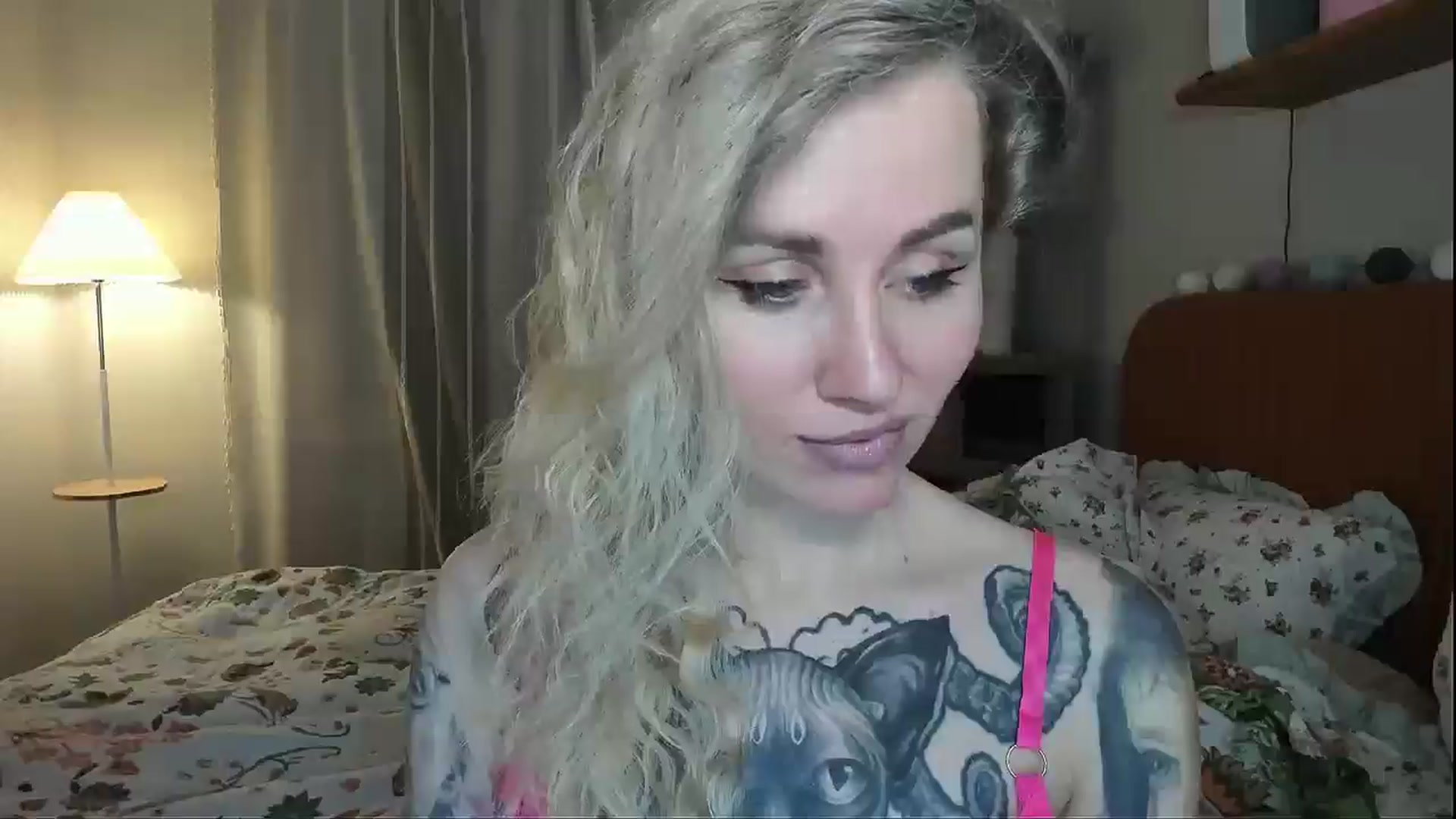 Gallery image thumbnail from Alexa_Smithhh's myfreecams stream on, 03/05/2026, 17:32 image 15 of 20