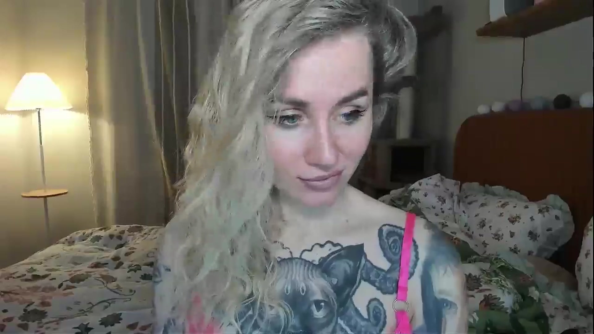 Gallery image thumbnail from Alexa_Smithhh's myfreecams stream on, 03/05/2026, 18:32 image 2 of 20