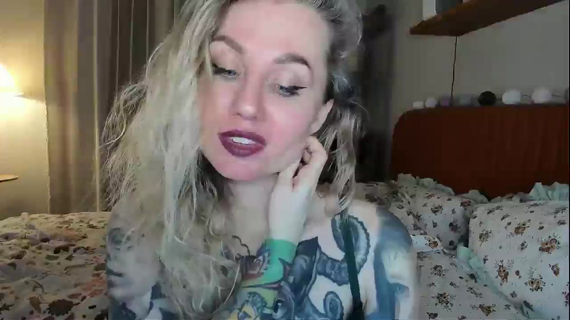 Gallery image thumbnail from Alexa_Smithhh's myfreecams stream on, 03/06/2026, 21:20 image 13 of 20