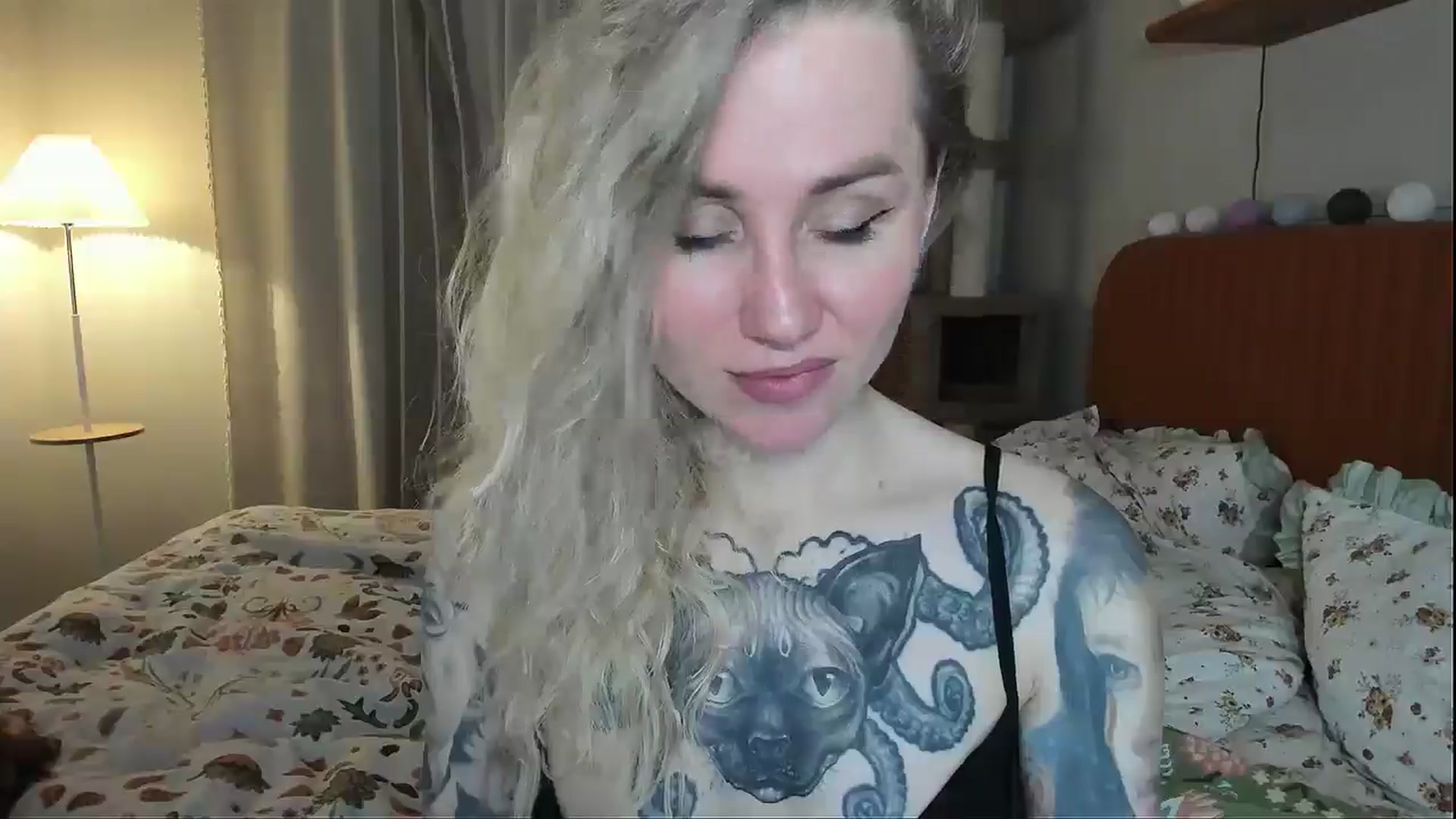 Gallery image thumbnail from Alexa_Smithhh's myfreecams stream on, 03/19/2026, 19:28 image 7 of 20