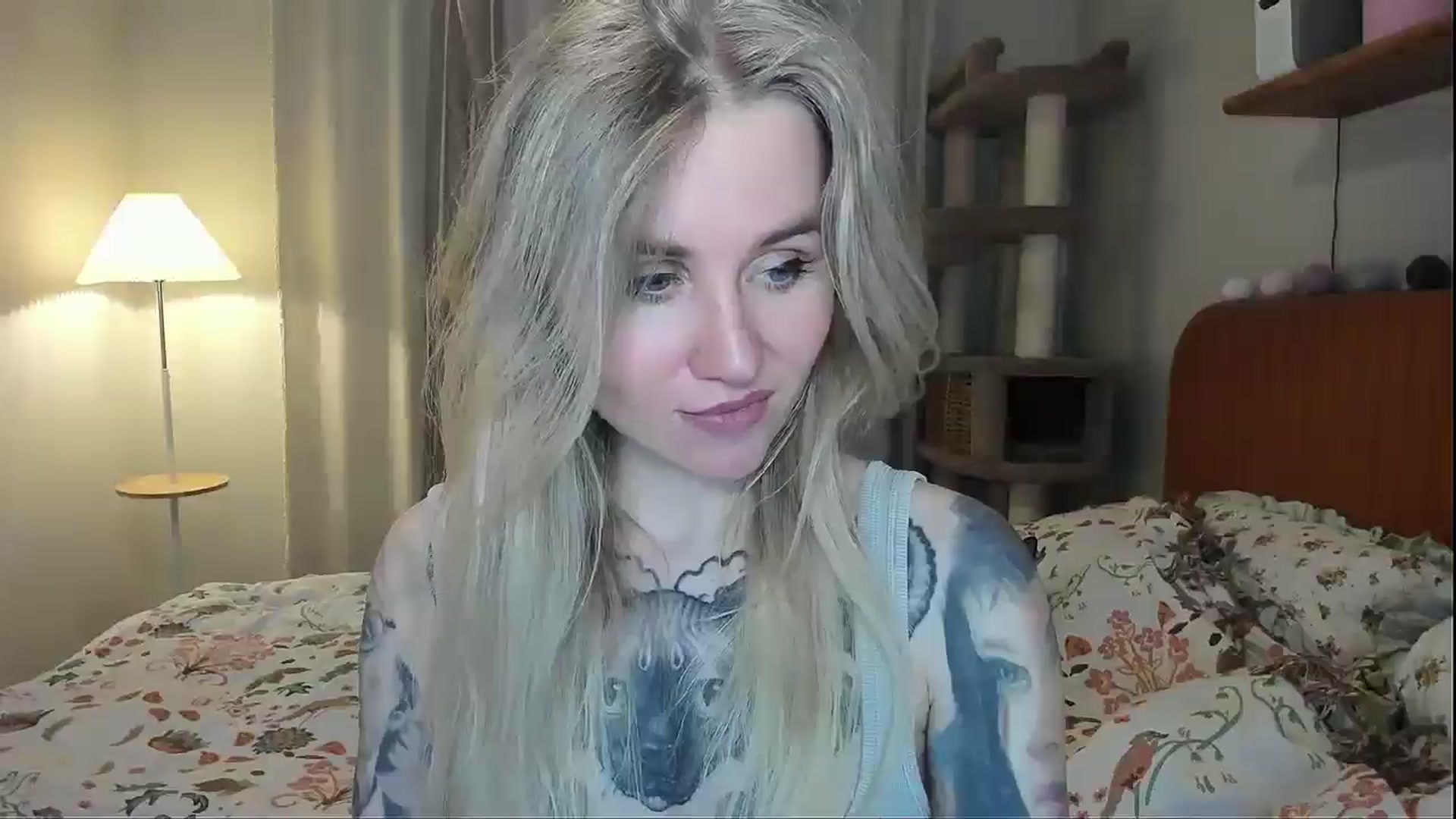Gallery image thumbnail from Alexa_Smithhh's myfreecams stream on, 03/31/2026, 20:36 image 4 of 20
