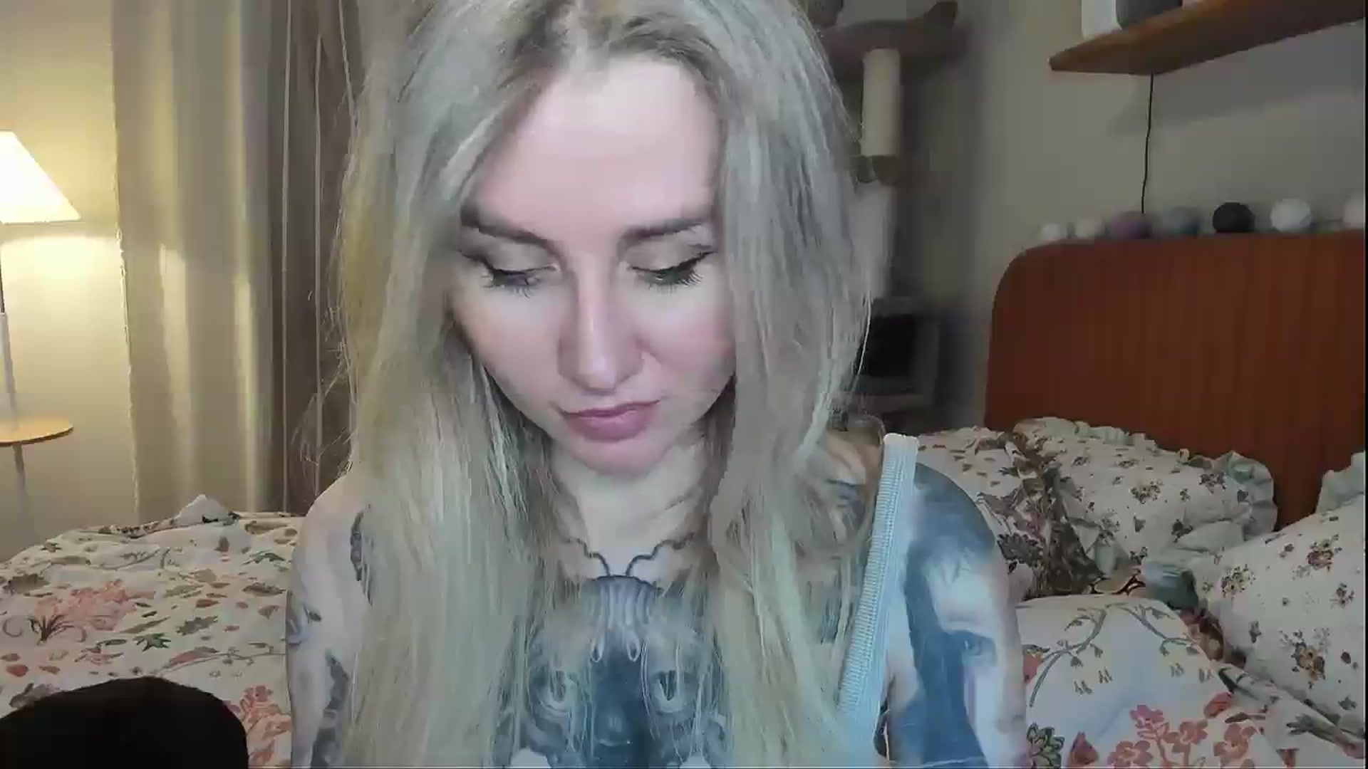 Gallery image thumbnail from Alexa_Smithhh's myfreecams stream on, 03/31/2026, 20:36 image 17 of 20