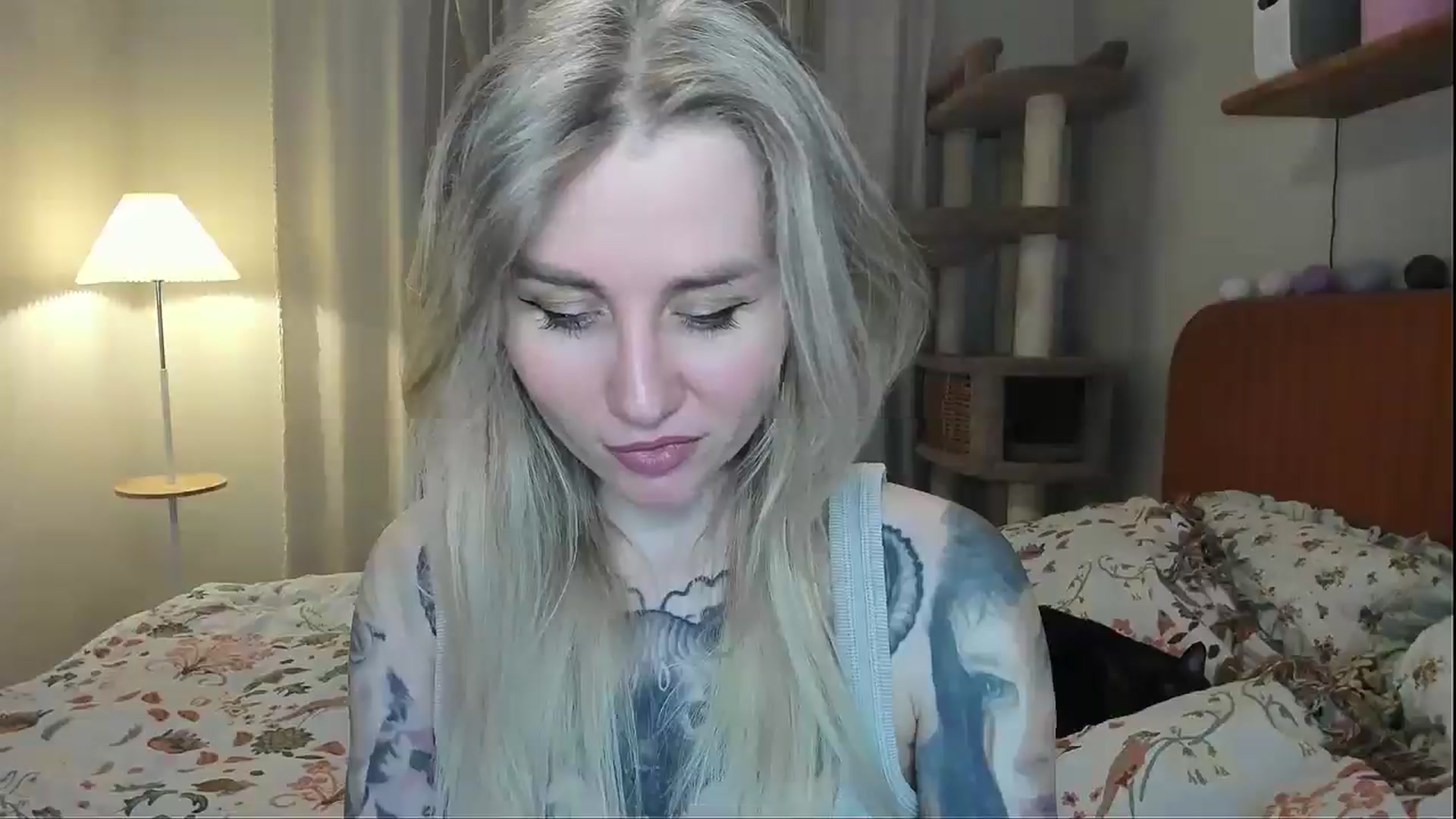 Gallery image thumbnail from Alexa_Smithhh's myfreecams stream on, 03/31/2026, 20:36 image 5 of 20