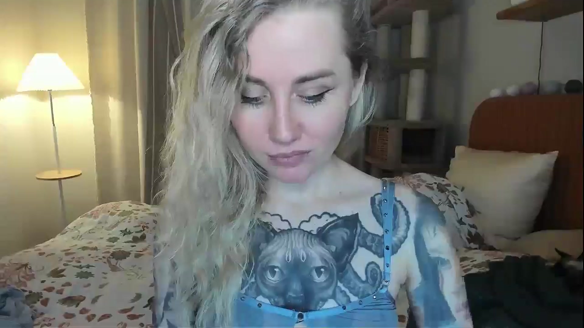 Gallery image thumbnail from Alexa_Smithhh's myfreecams stream on, 04/03/2026, 18:47 image 17 of 20