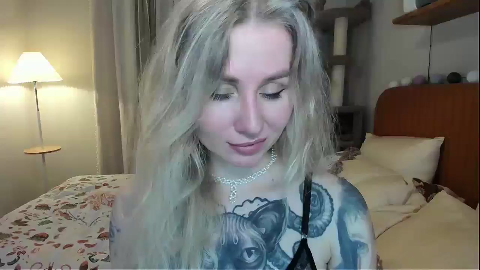 Gallery image thumbnail from Alexa_Smithhh's myfreecams stream on, 04/06/2026, 18:59 image 5 of 20
