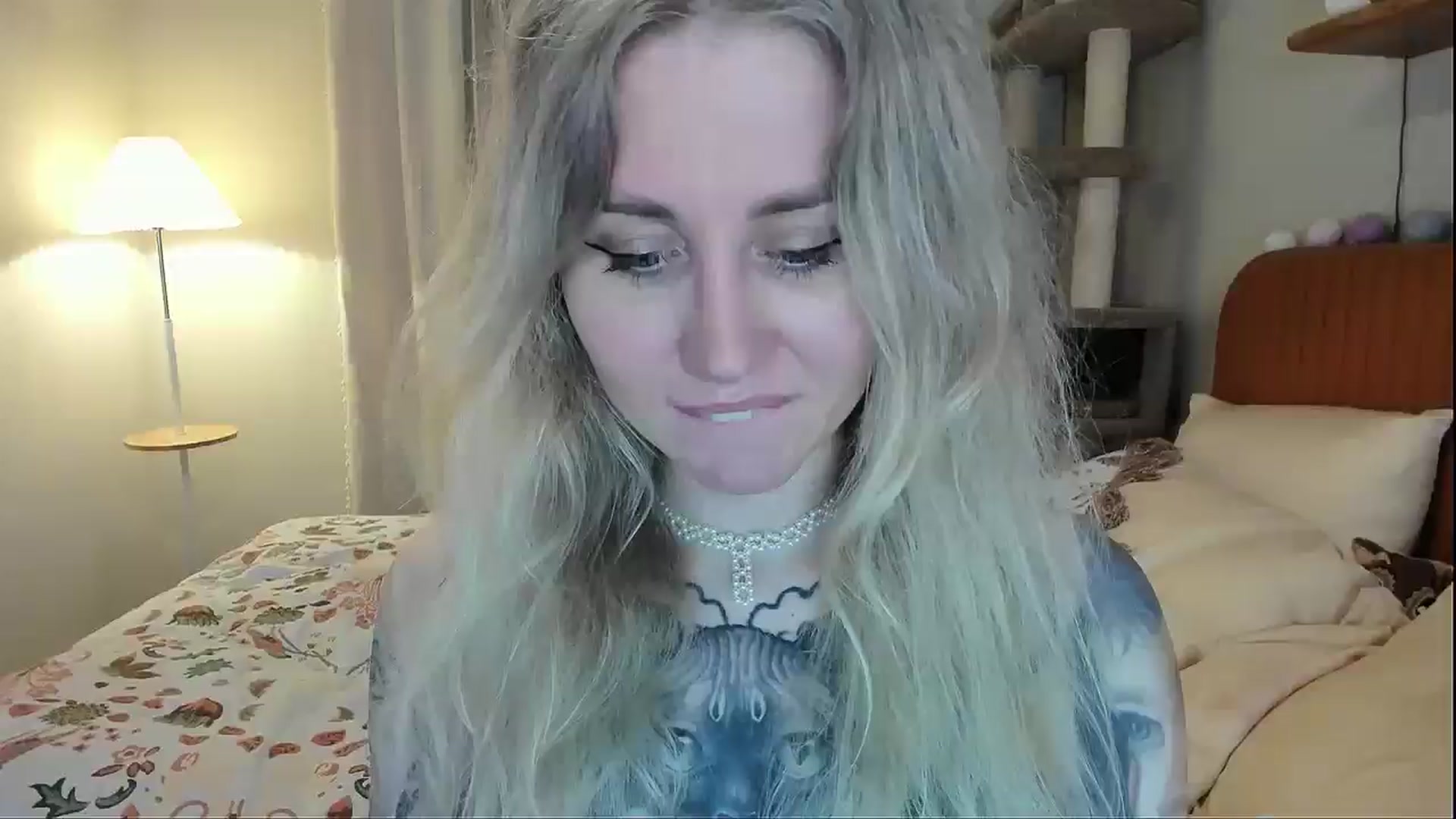 Gallery image thumbnail from Alexa_Smithhh's myfreecams stream on, 04/06/2026, 18:59 image 13 of 20