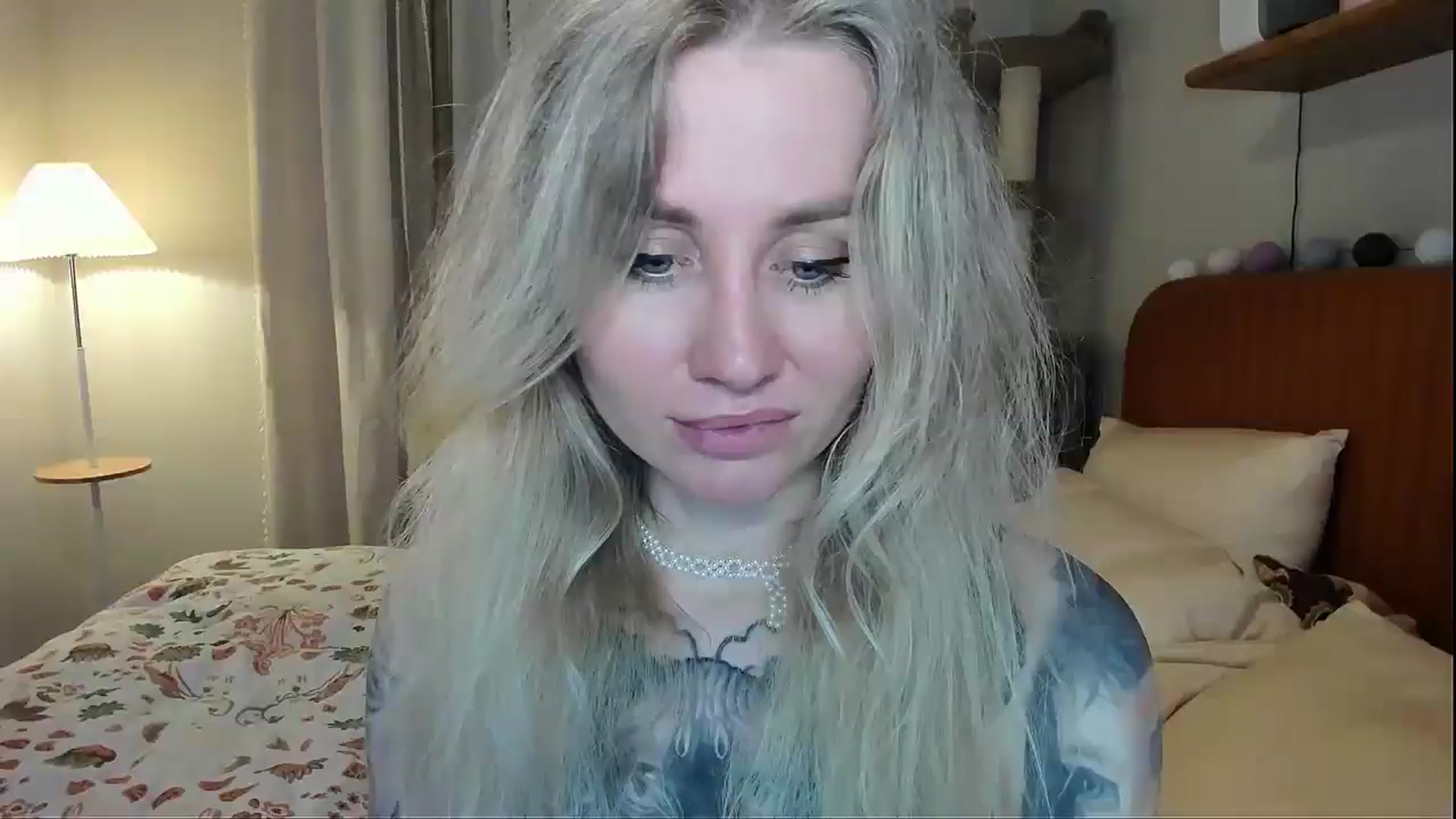 Gallery image thumbnail from Alexa_Smithhh's myfreecams stream on, 04/06/2026, 21:40 image 12 of 20
