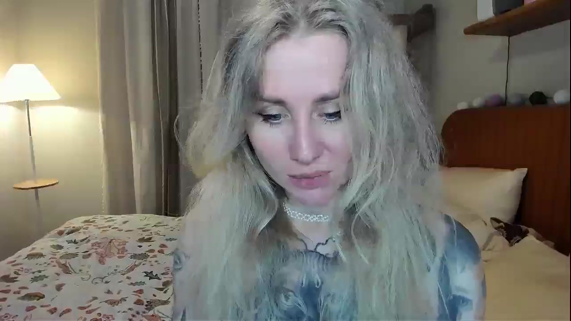 Gallery image thumbnail from Alexa_Smithhh's myfreecams stream on, 04/06/2026, 21:40 image 13 of 20