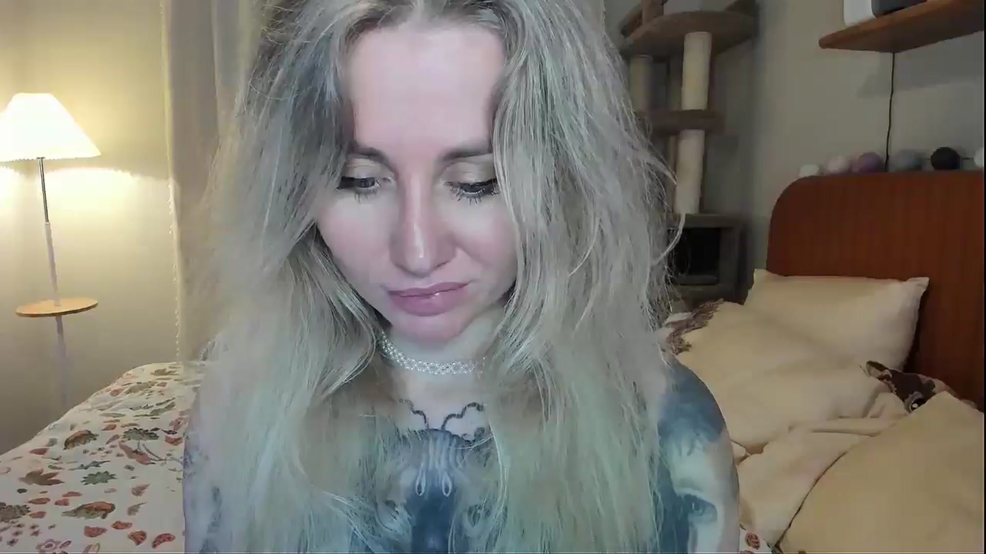 Gallery image thumbnail from Alexa_Smithhh's myfreecams stream on, 04/06/2026, 21:40 image 20 of 20