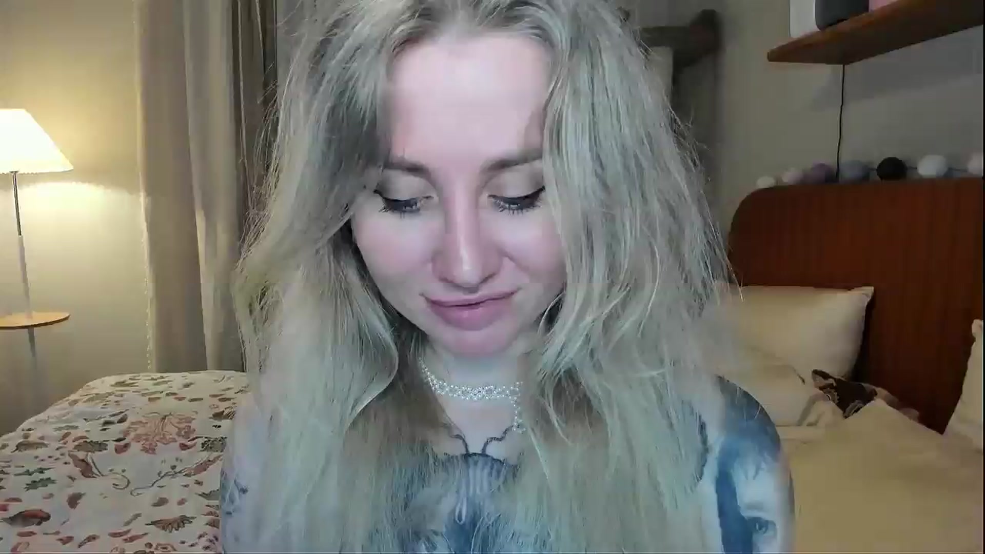 Gallery image thumbnail from Alexa_Smithhh's myfreecams stream on, 04/06/2026, 21:40 image 8 of 20