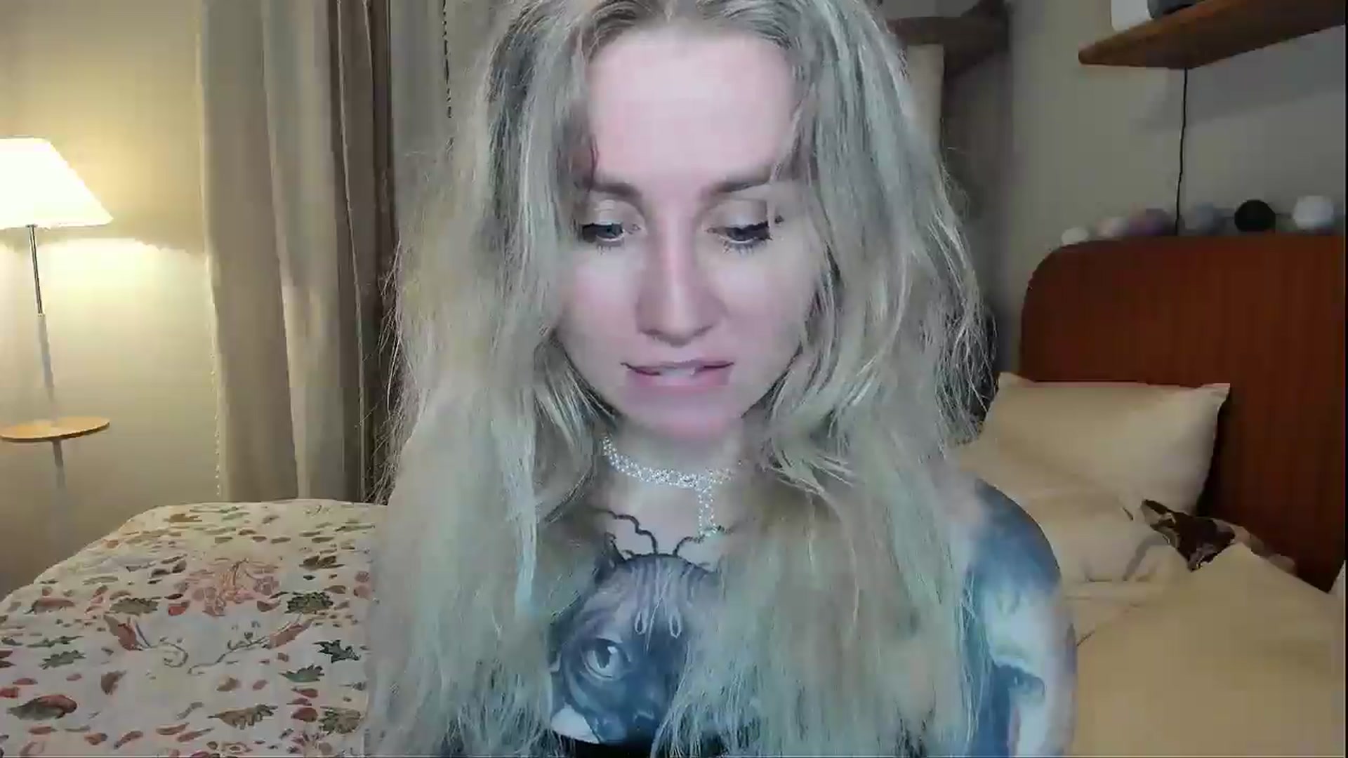 Gallery image thumbnail from Alexa_Smithhh's myfreecams stream on, 04/06/2026, 21:40 image 2 of 20