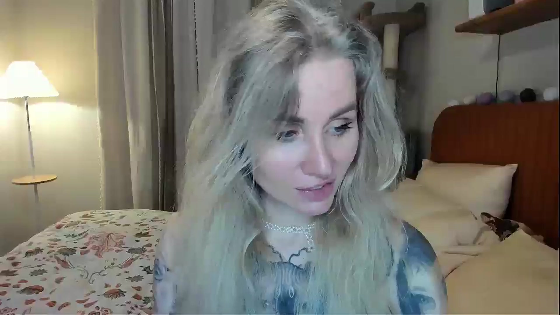 Gallery image thumbnail from Alexa_Smithhh's myfreecams stream on, 04/06/2026, 21:40 image 14 of 20