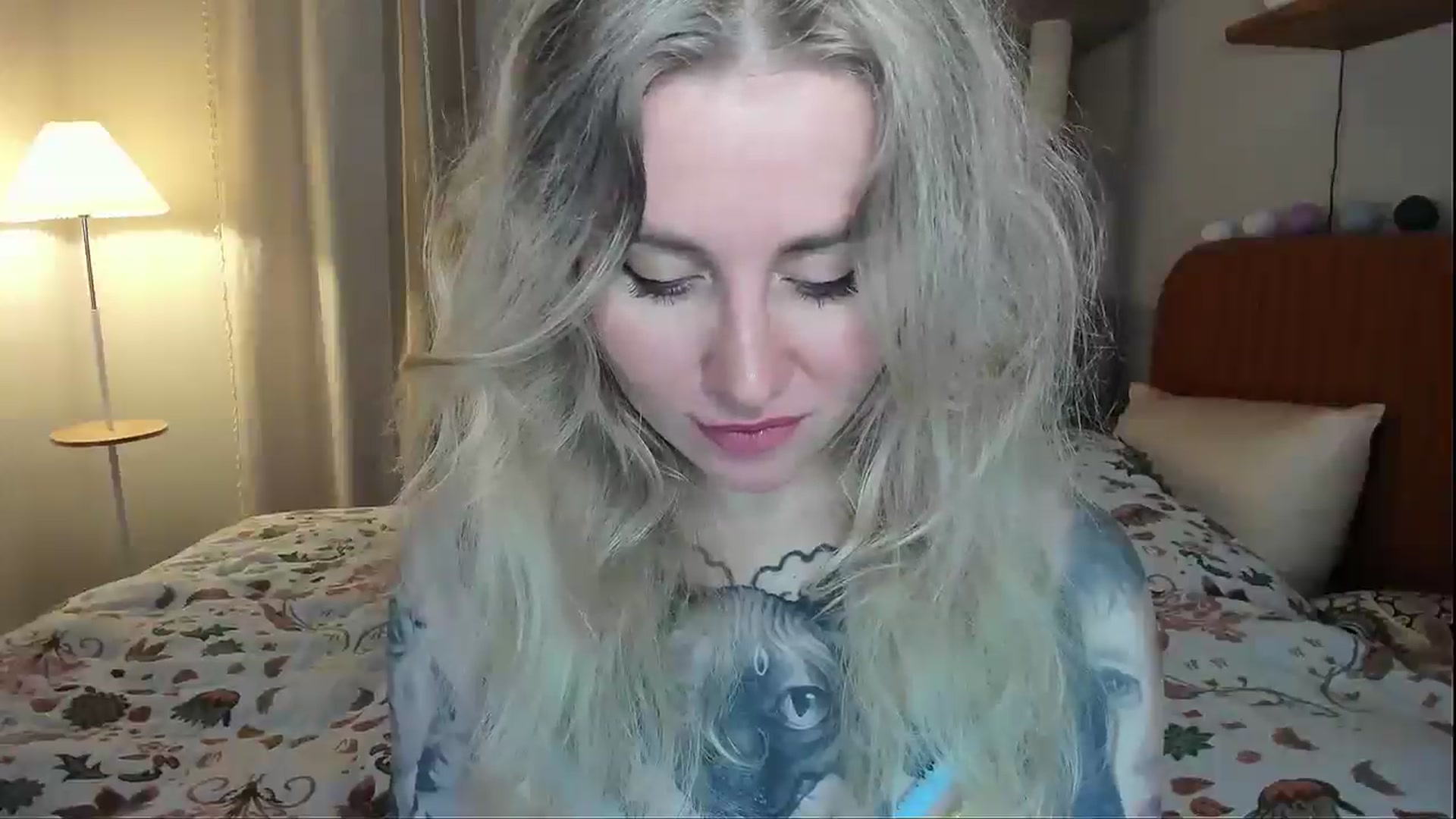 Gallery image thumbnail from Alexa_Smithhh's myfreecams stream on, 04/07/2026, 18:56 image 17 of 20
