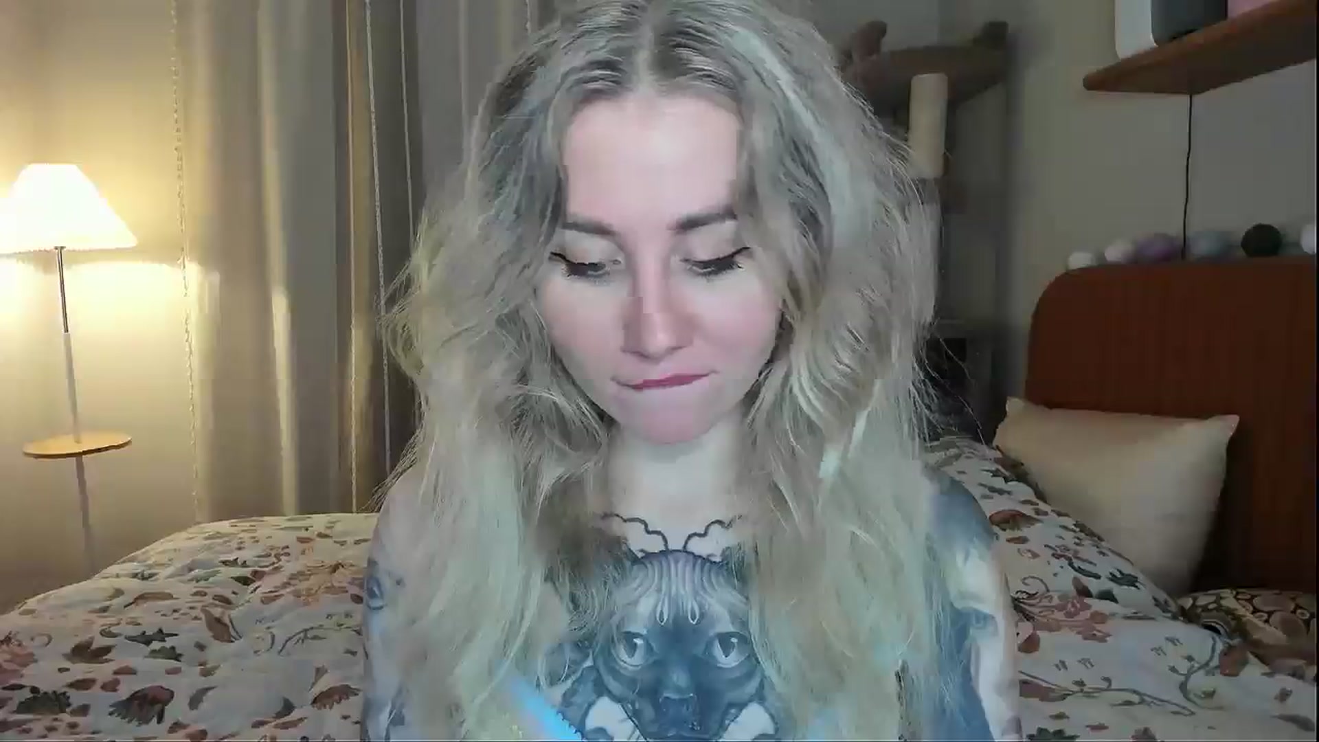 Gallery image thumbnail from Alexa_Smithhh's myfreecams stream on, 04/07/2026, 18:56 image 2 of 20