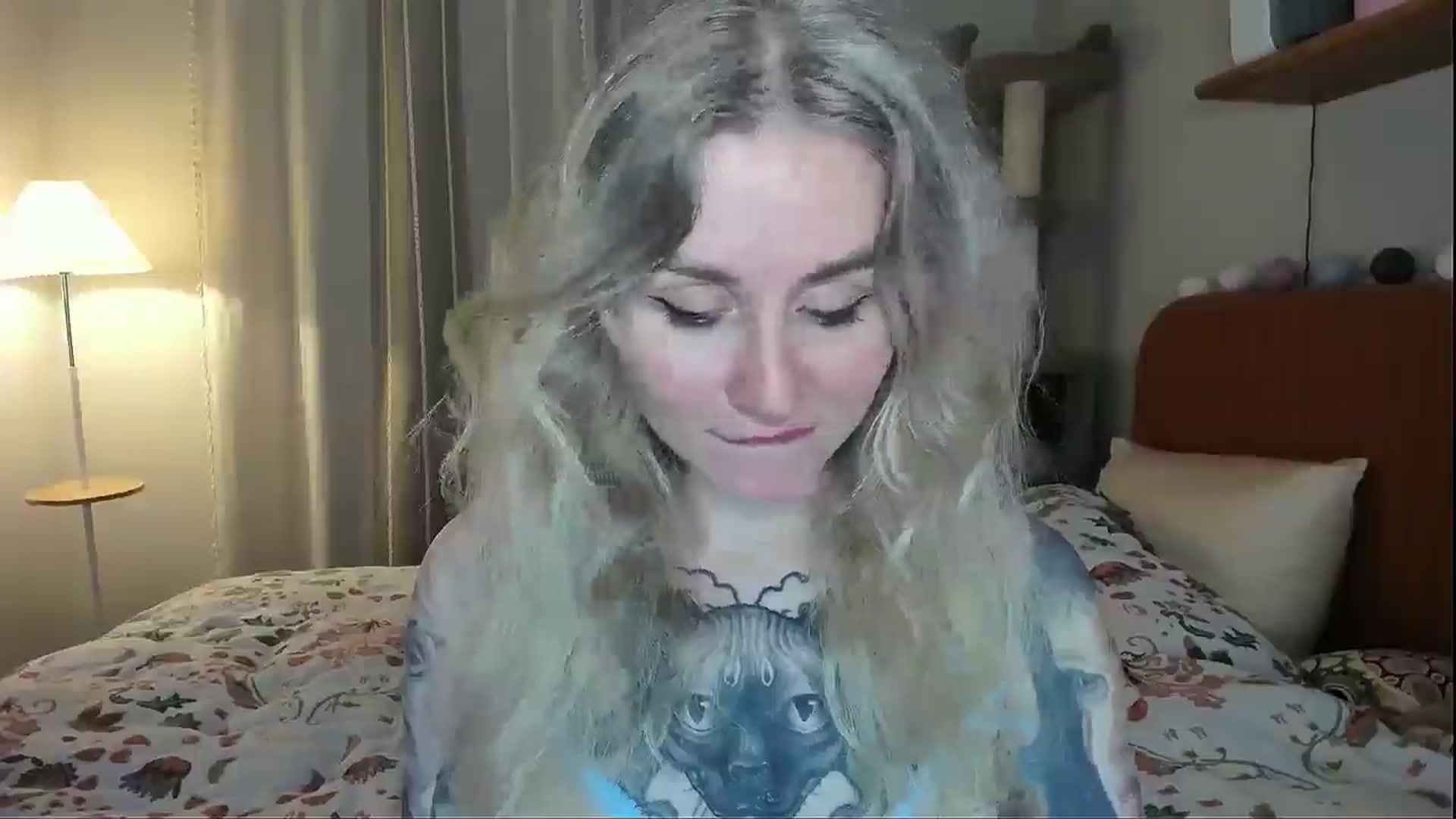 Gallery image thumbnail from Alexa_Smithhh's myfreecams stream on, 04/07/2026, 18:56 image 6 of 20