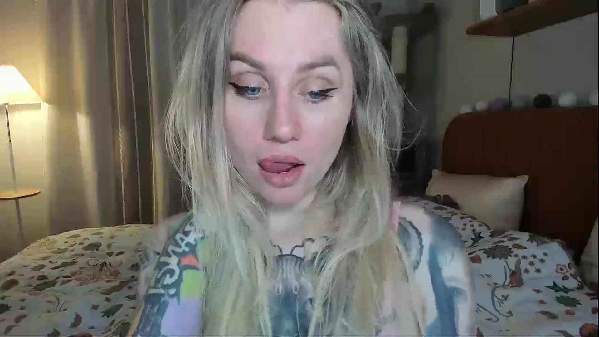 Gallery image thumbnail from Alexa_Smithhh's myfreecams stream on, 04/09/2026, 19:01 image 20 of 20