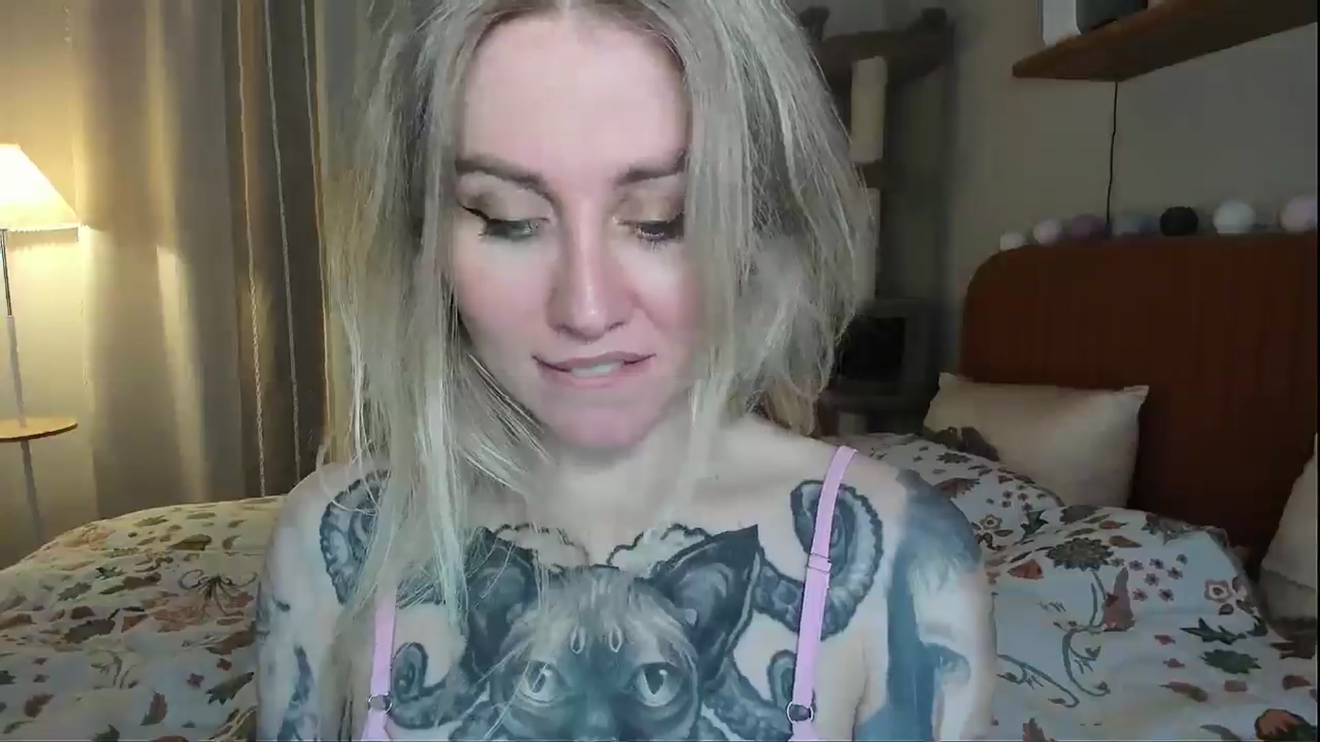 Gallery image thumbnail from Alexa_Smithhh's myfreecams stream on, 04/09/2026, 19:01 image 15 of 20