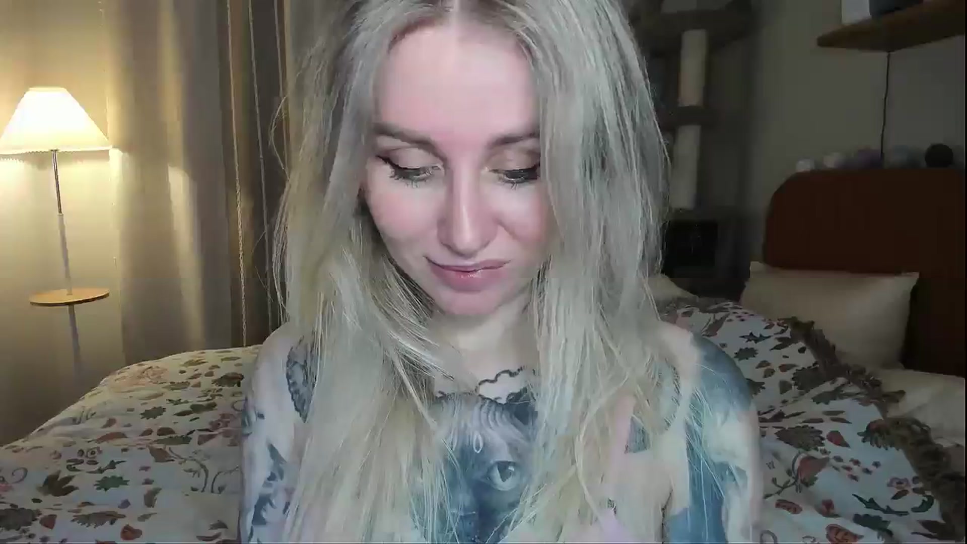 Gallery image thumbnail from Alexa_Smithhh's myfreecams stream on, 04/09/2026, 20:45 image 9 of 20