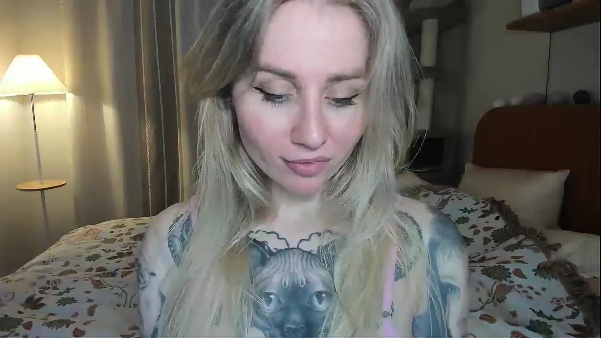 Gallery image thumbnail from Alexa_Smithhh's myfreecams stream on, 04/09/2026, 20:45 image 11 of 20