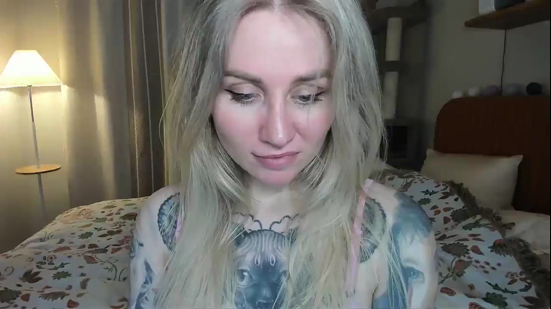 Gallery image thumbnail from Alexa_Smithhh's myfreecams stream on, 04/09/2026, 20:45 image 13 of 20