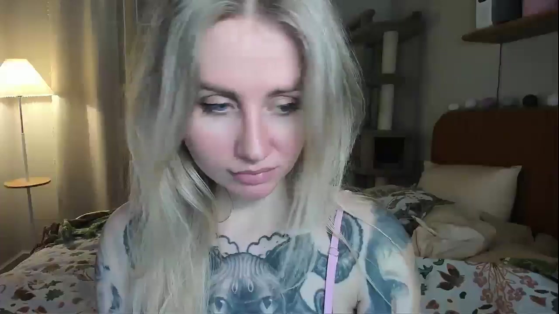 Gallery image thumbnail from Alexa_Smithhh's myfreecams stream on, 04/09/2026, 21:28 image 17 of 20