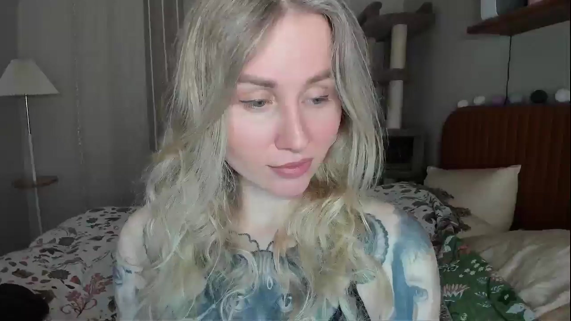 Gallery image thumbnail from Alexa_Smithhh's myfreecams stream on, 04/12/2026, 21:21 image 2 of 20