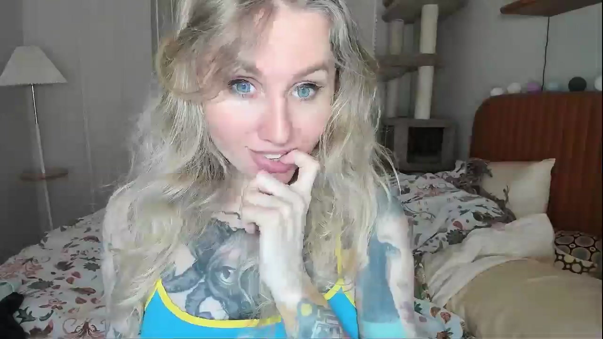 Gallery image thumbnail from Alexa_Smithhh's myfreecams stream on, 04/13/2026, 19:35 image 8 of 20