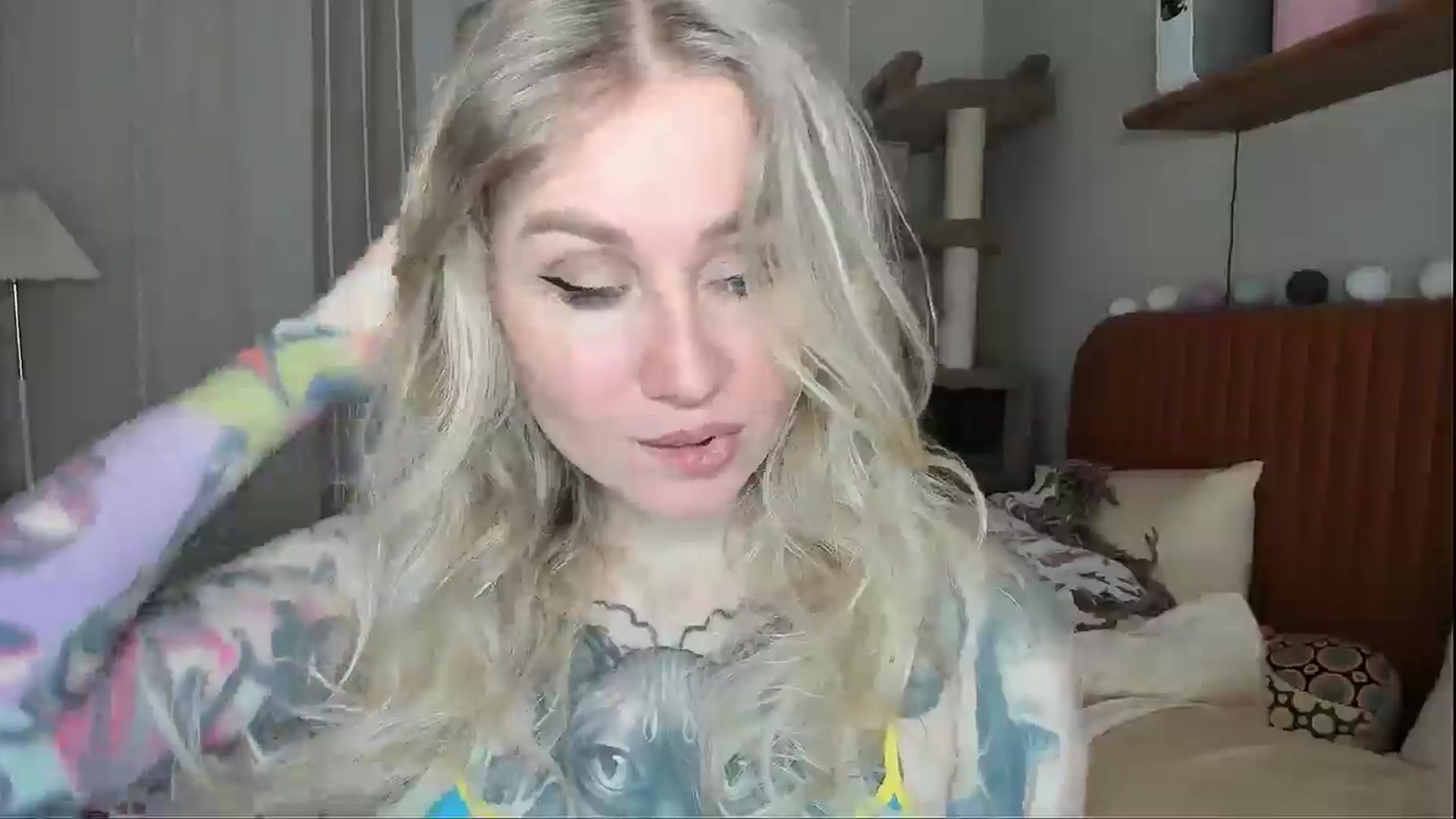 Gallery image thumbnail from Alexa_Smithhh's myfreecams stream on, 04/13/2026, 19:35 image 3 of 20