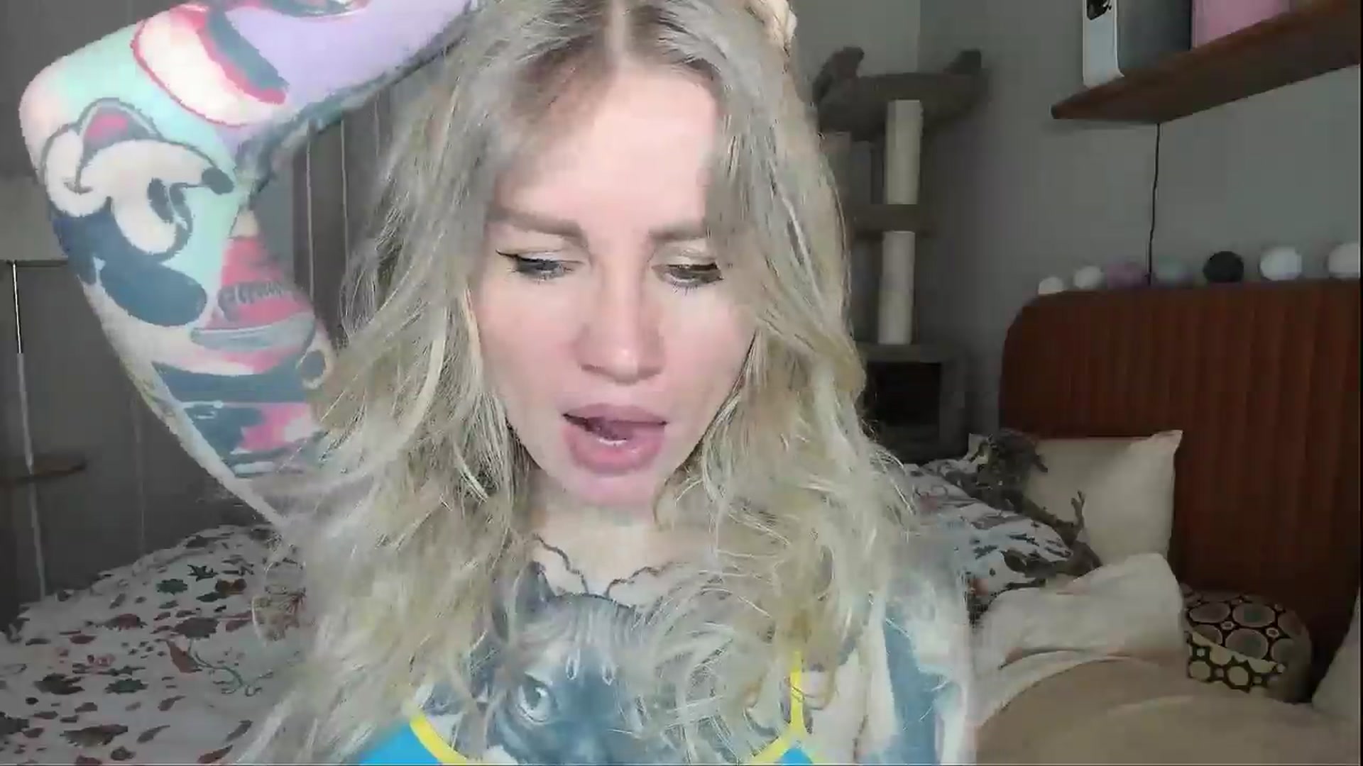 Gallery image thumbnail from Alexa_Smithhh's myfreecams stream on, 04/13/2026, 19:35 image 2 of 20