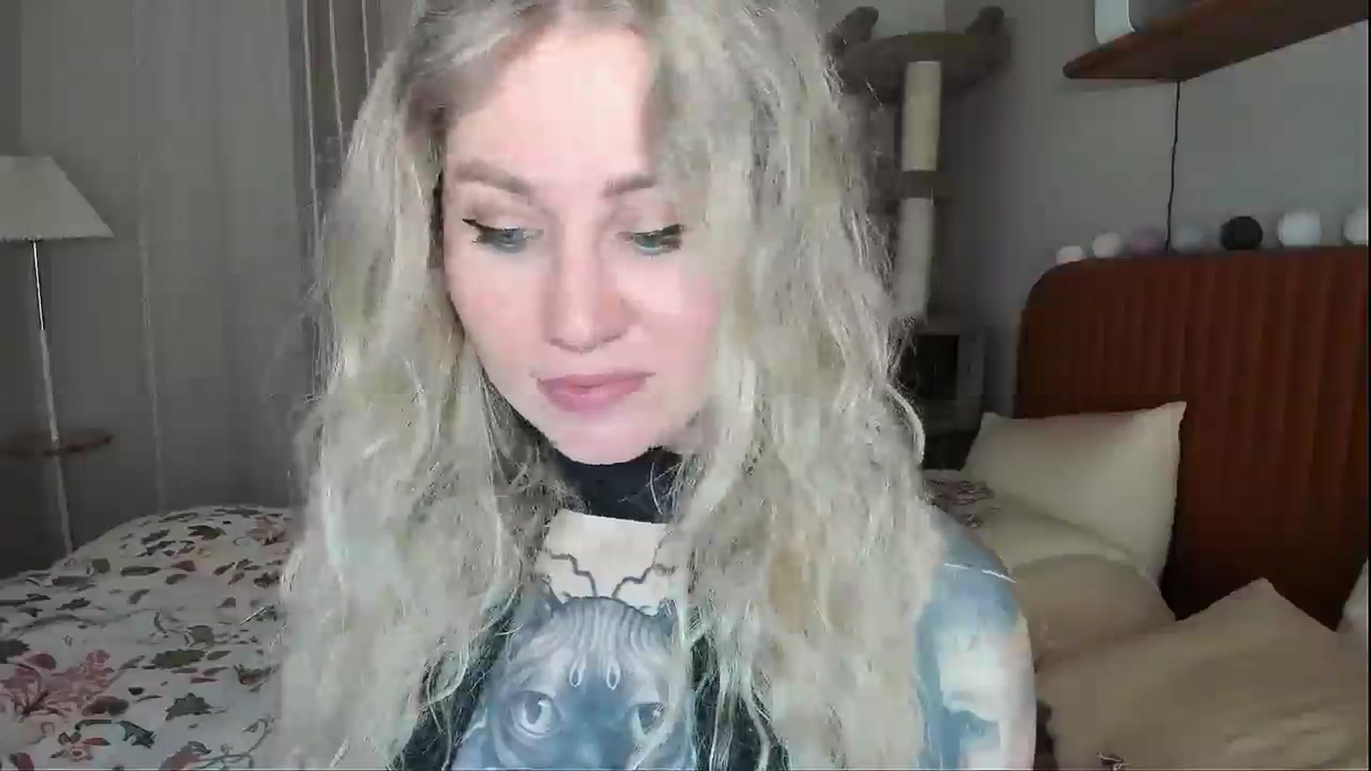 Gallery image thumbnail from Alexa_Smithhh's myfreecams stream on, 04/15/2026, 18:21 image 12 of 20