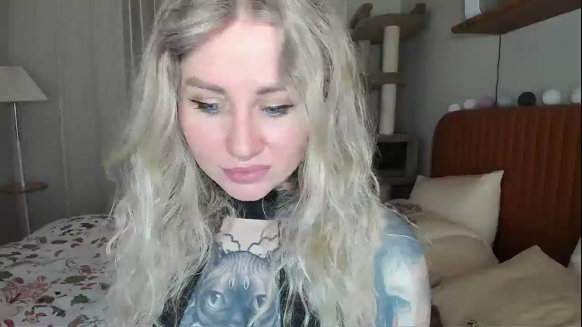 Gallery image thumbnail from Alexa_Smithhh's myfreecams stream on, 04/15/2026, 18:21 image 7 of 20
