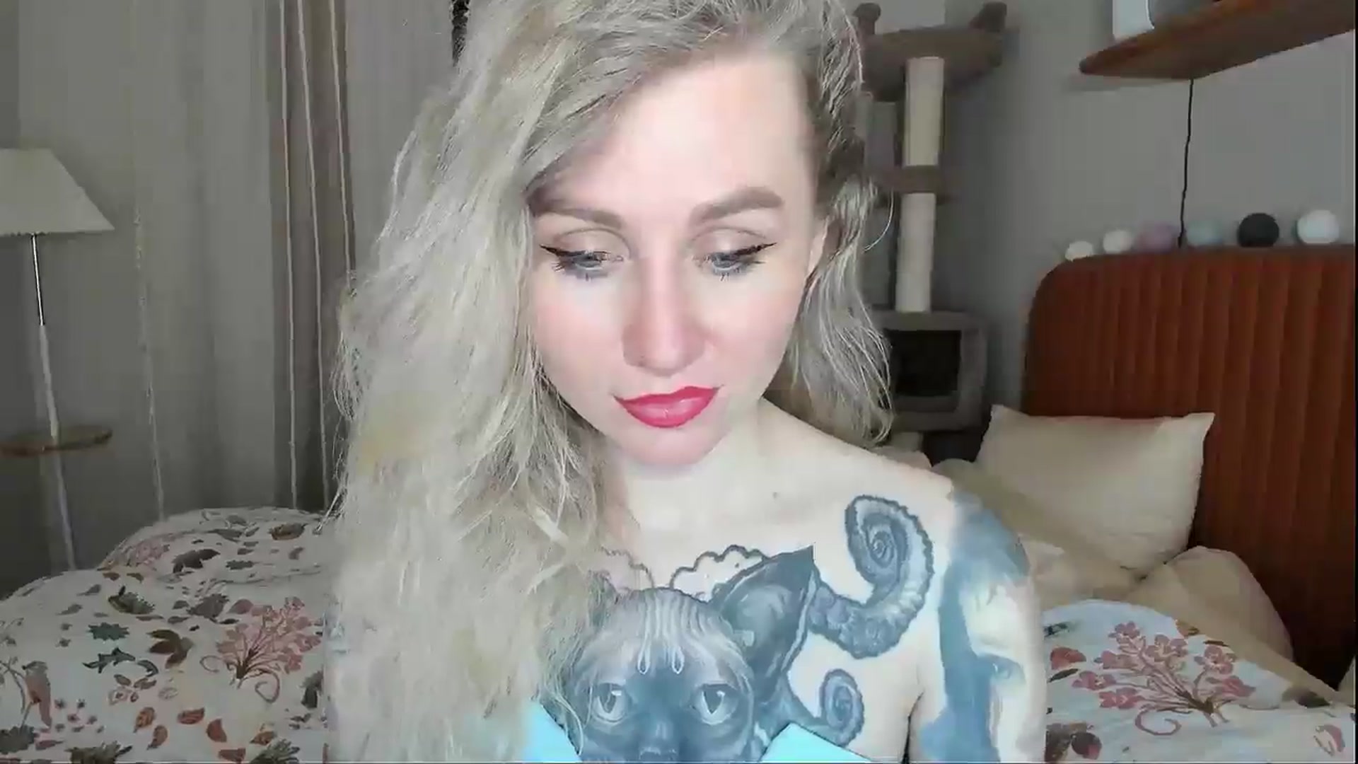 Gallery image thumbnail from Alexa_Smithhh's myfreecams stream on, 04/16/2026, 20:40 image 11 of 20