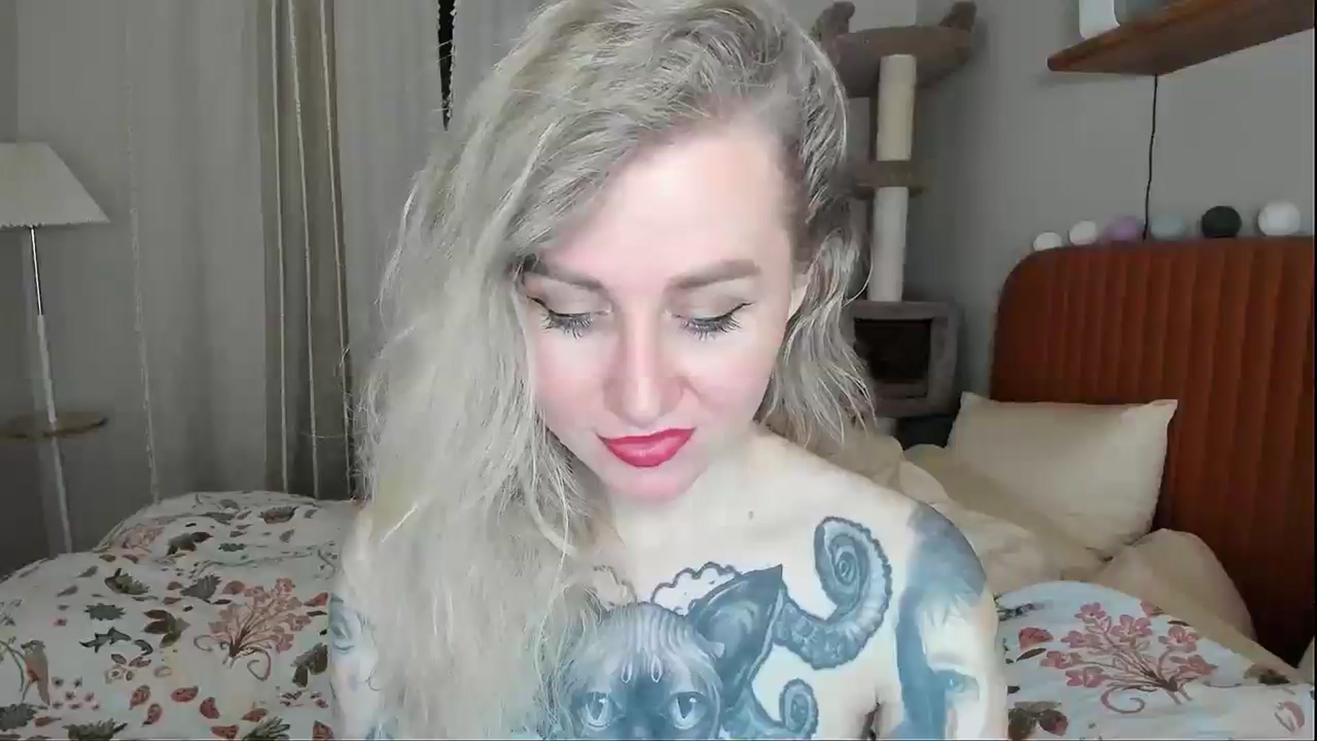 Gallery image thumbnail from Alexa_Smithhh's myfreecams stream on, 04/16/2026, 20:40 image 13 of 20