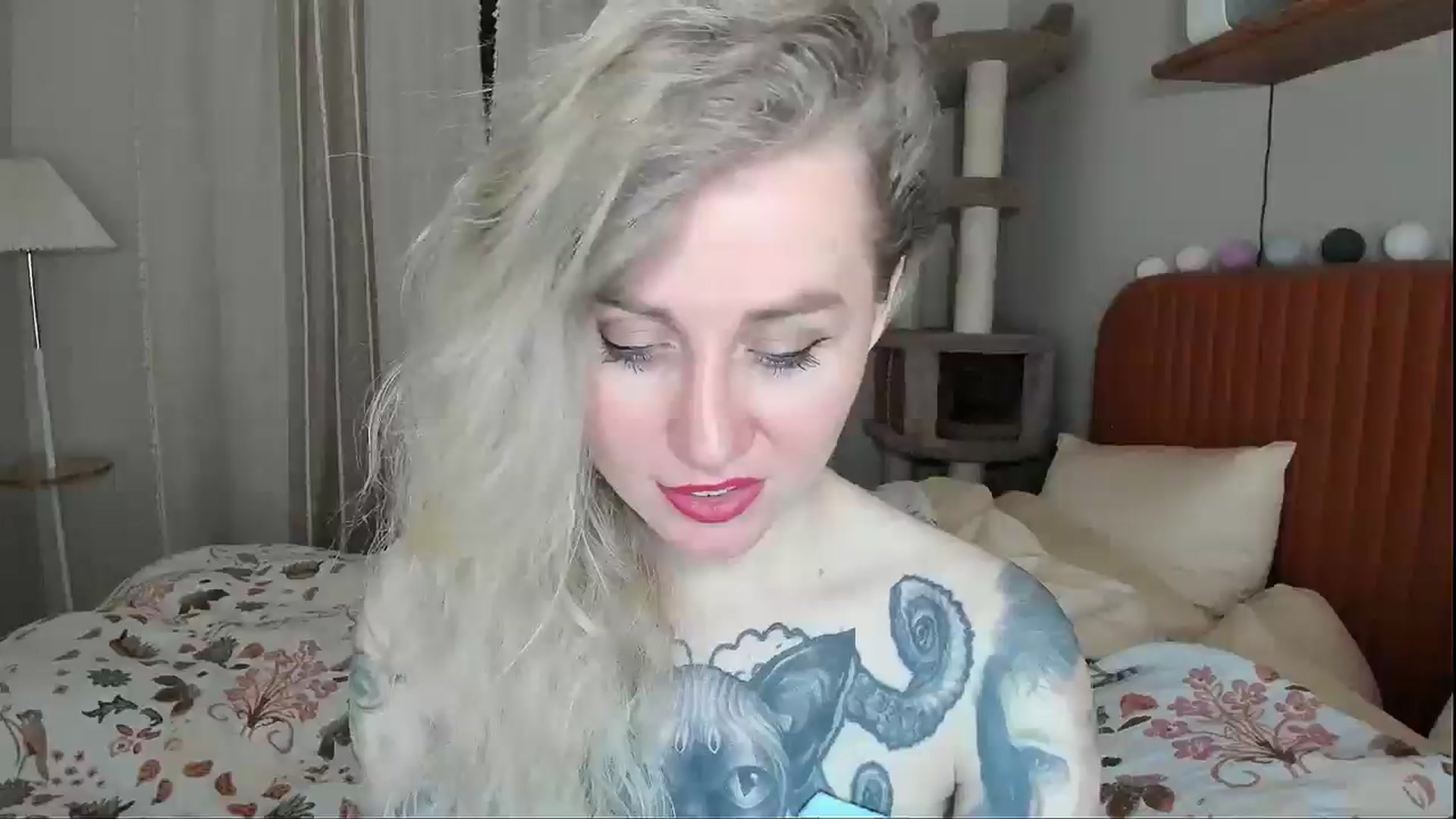 Gallery image thumbnail from Alexa_Smithhh's myfreecams stream on, 04/16/2026, 20:40 image 19 of 20