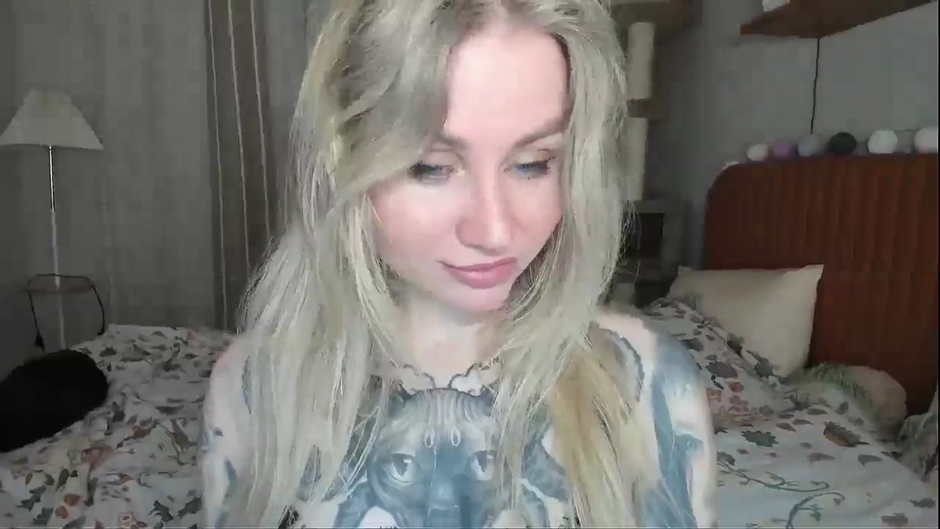 Gallery image thumbnail from Alexa_Smithhh's myfreecams stream on, 04/19/2026, 19:14 image 12 of 20