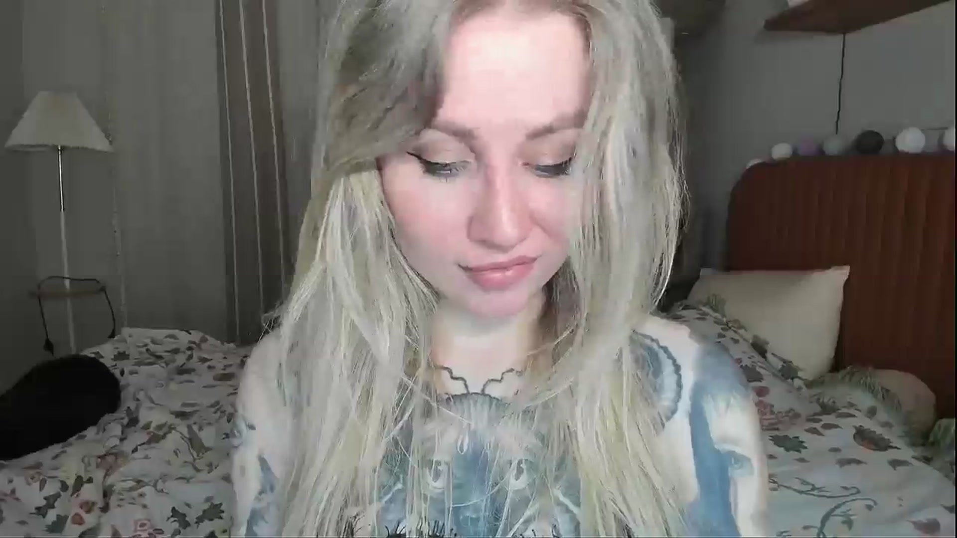 Gallery image thumbnail from Alexa_Smithhh's myfreecams stream on, 04/19/2026, 19:14 image 10 of 20