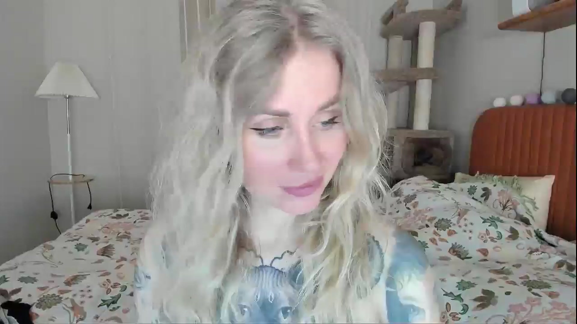 Gallery image thumbnail from Alexa_Smithhh's myfreecams stream on, 04/21/2026, 20:22 image 18 of 20