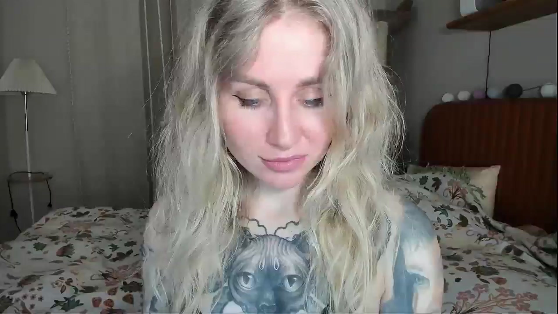Gallery image thumbnail from Alexa_Smithhh's myfreecams stream on, 04/21/2026, 20:22 image 8 of 20
