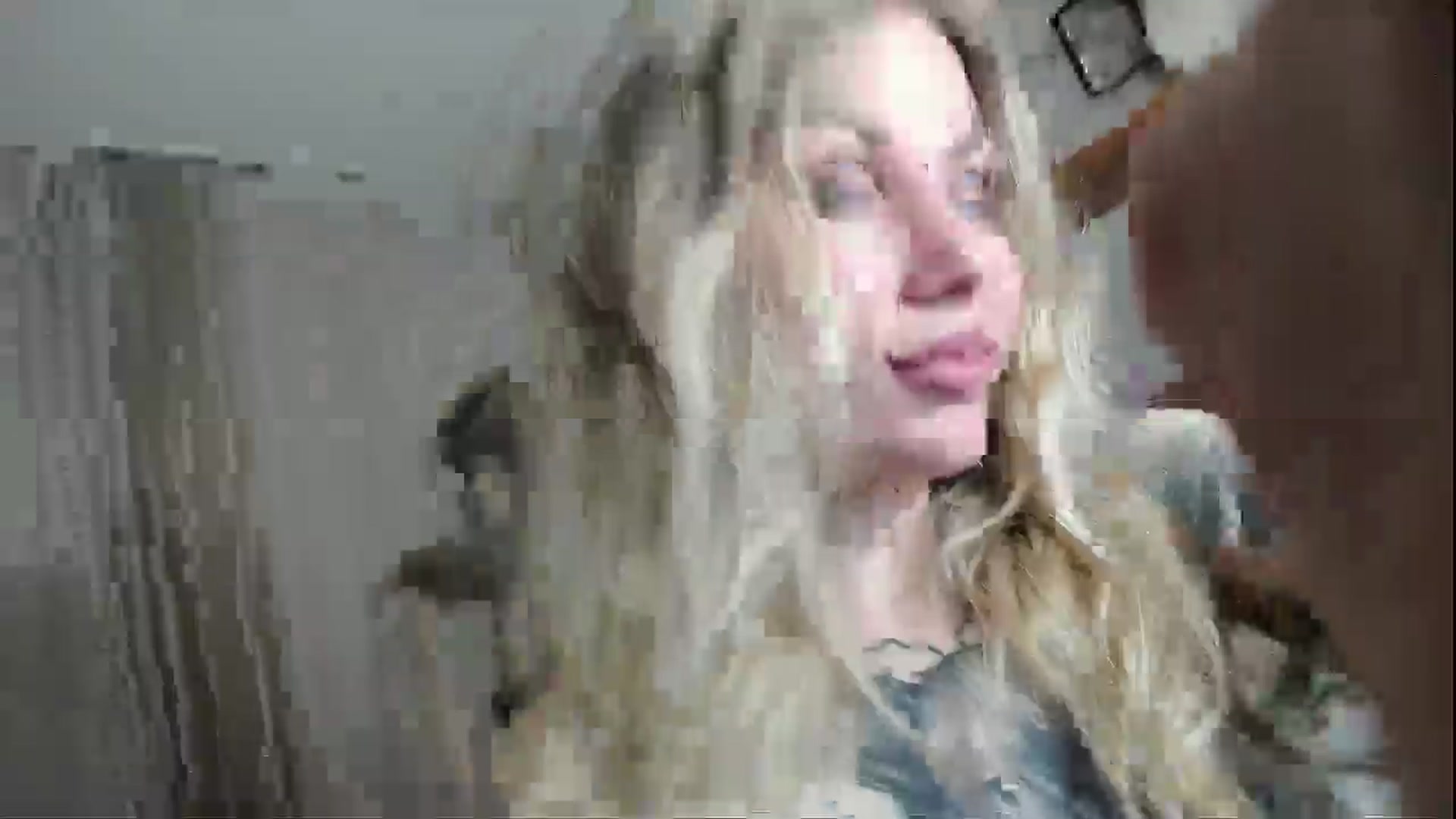 Gallery image thumbnail from Alexa_Smithhh's myfreecams stream on, 04/21/2026, 20:22 image 6 of 20