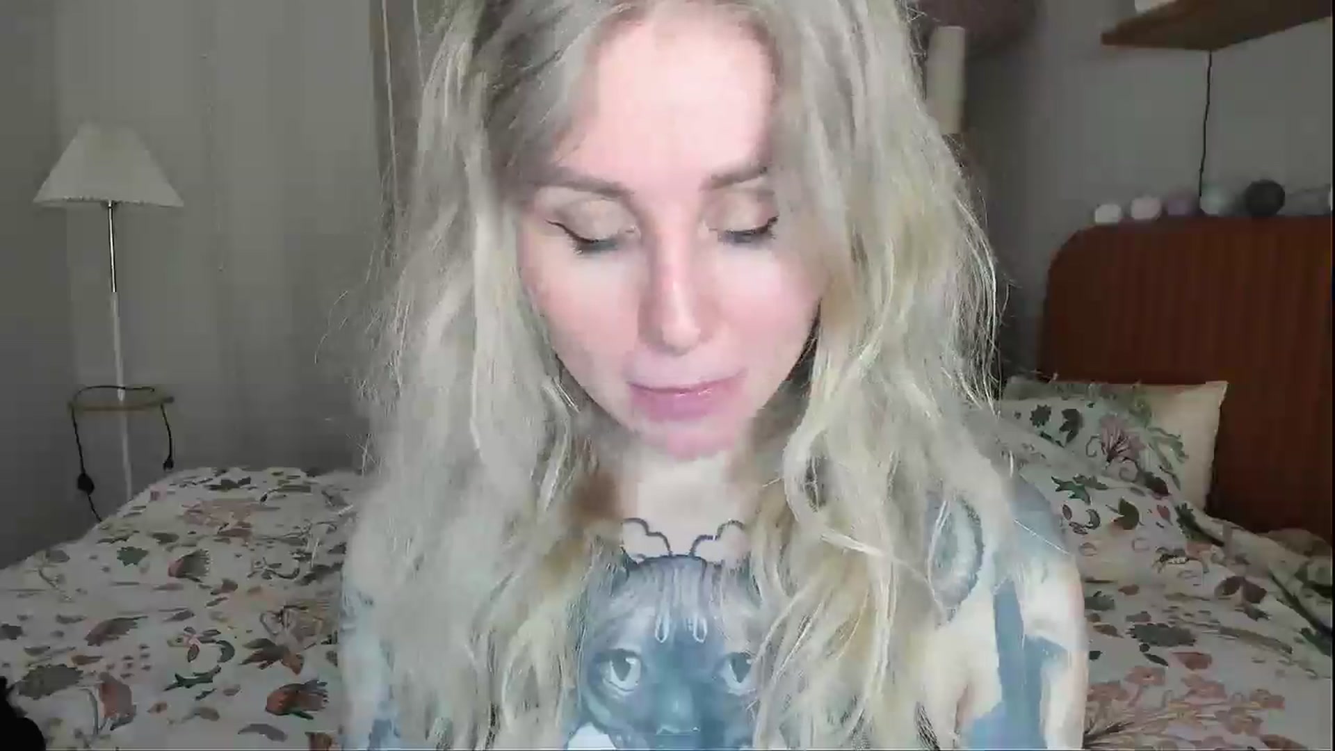 Gallery image thumbnail from Alexa_Smithhh's myfreecams stream on, 04/21/2026, 20:22 image 3 of 20