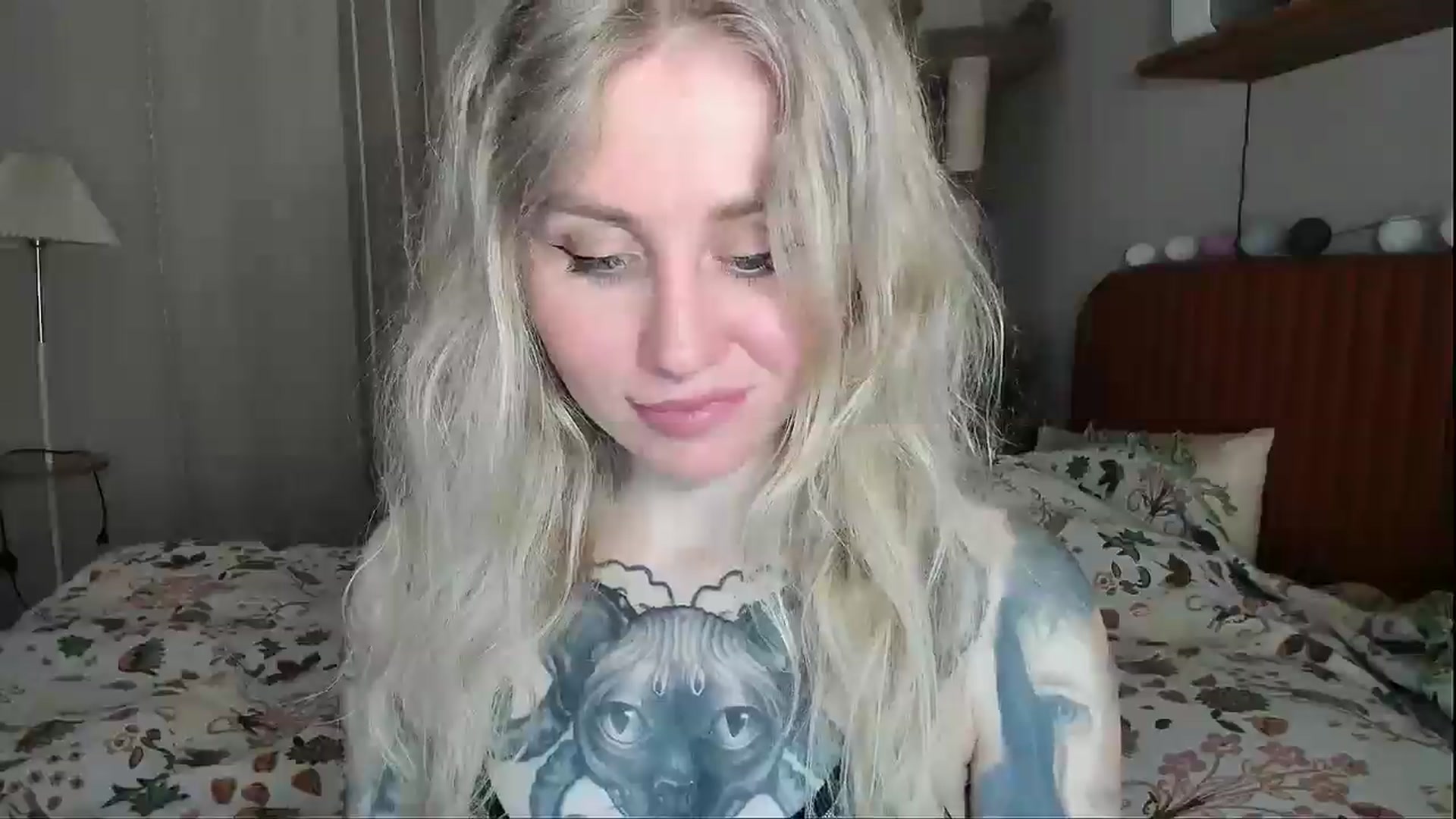 Gallery image thumbnail from Alexa_Smithhh's myfreecams stream on, 04/21/2026, 20:22 image 7 of 20
