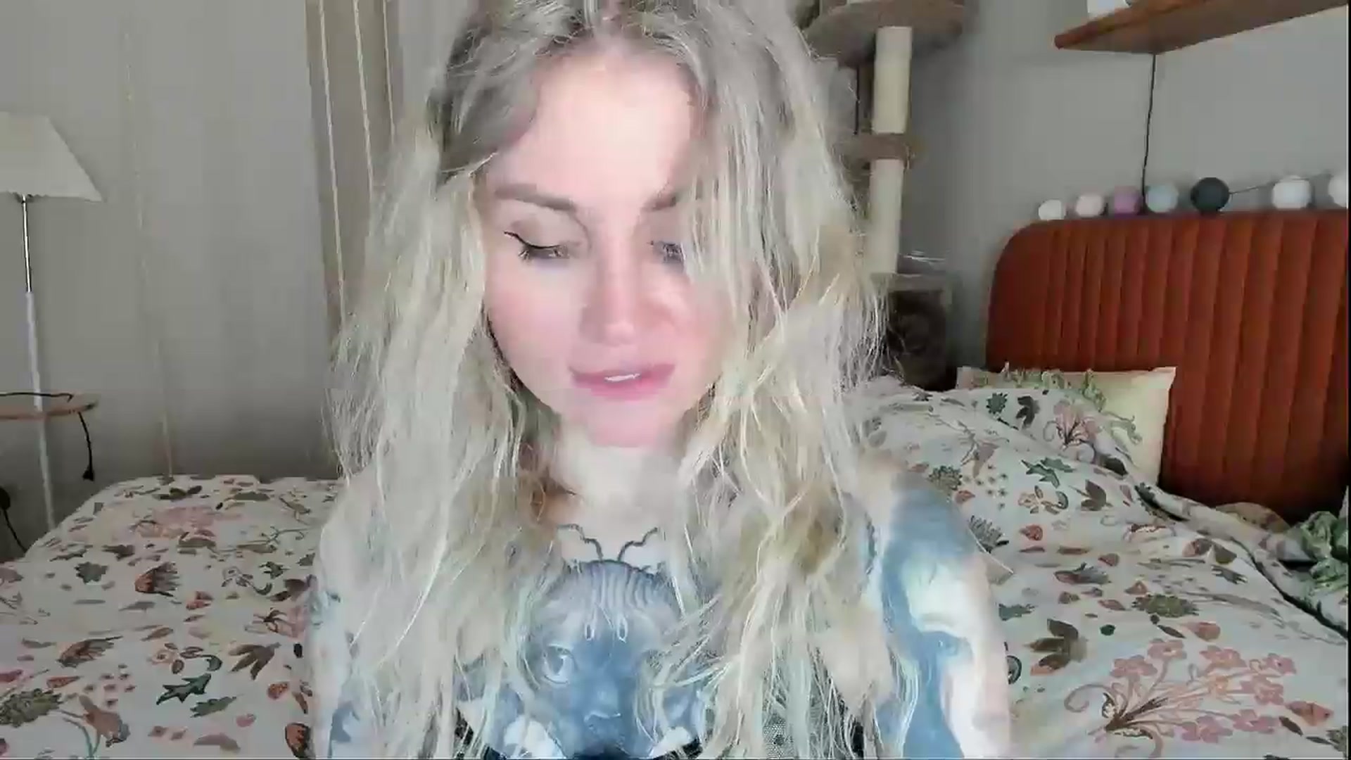 Gallery image thumbnail from Alexa_Smithhh's myfreecams stream on, 04/21/2026, 21:18 image 5 of 20