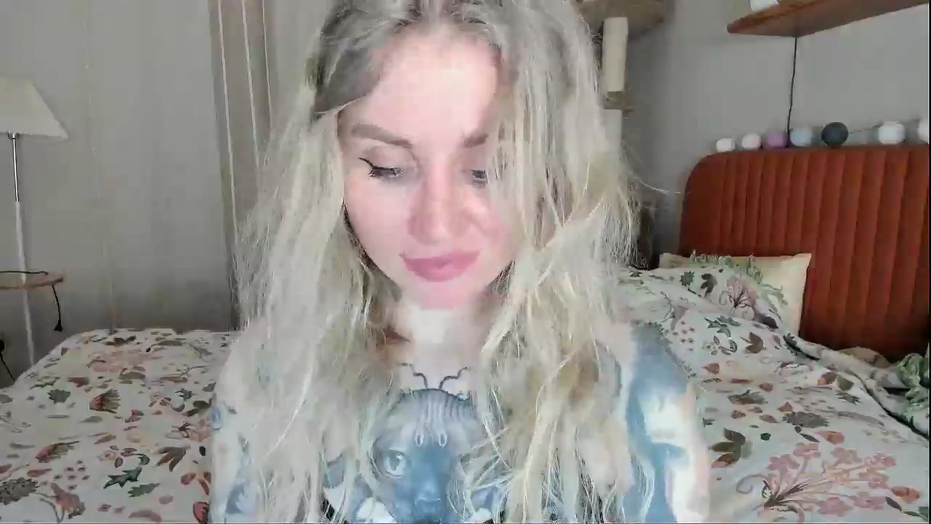 Gallery image thumbnail from Alexa_Smithhh's myfreecams stream on, 04/21/2026, 21:18 image 3 of 20