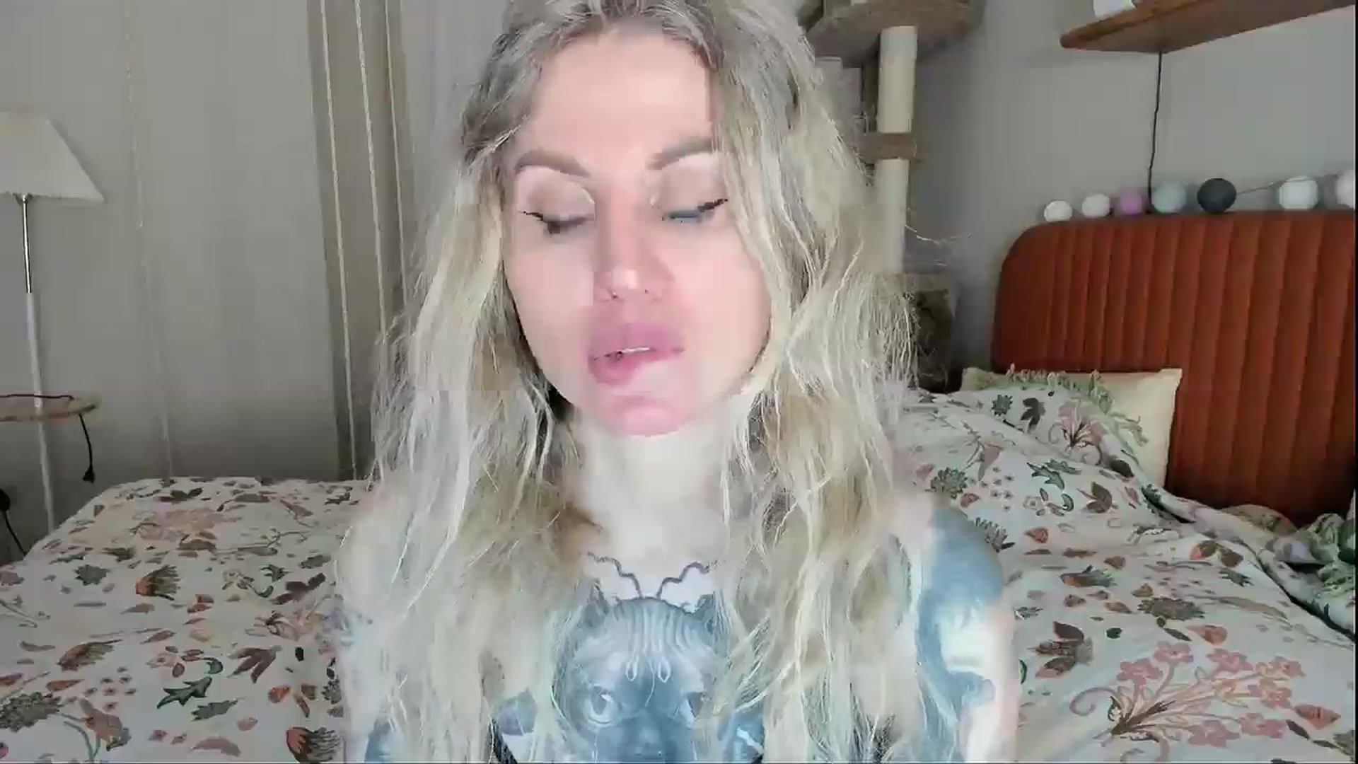Gallery image thumbnail from Alexa_Smithhh's myfreecams stream on, 04/21/2026, 21:18 image 10 of 20