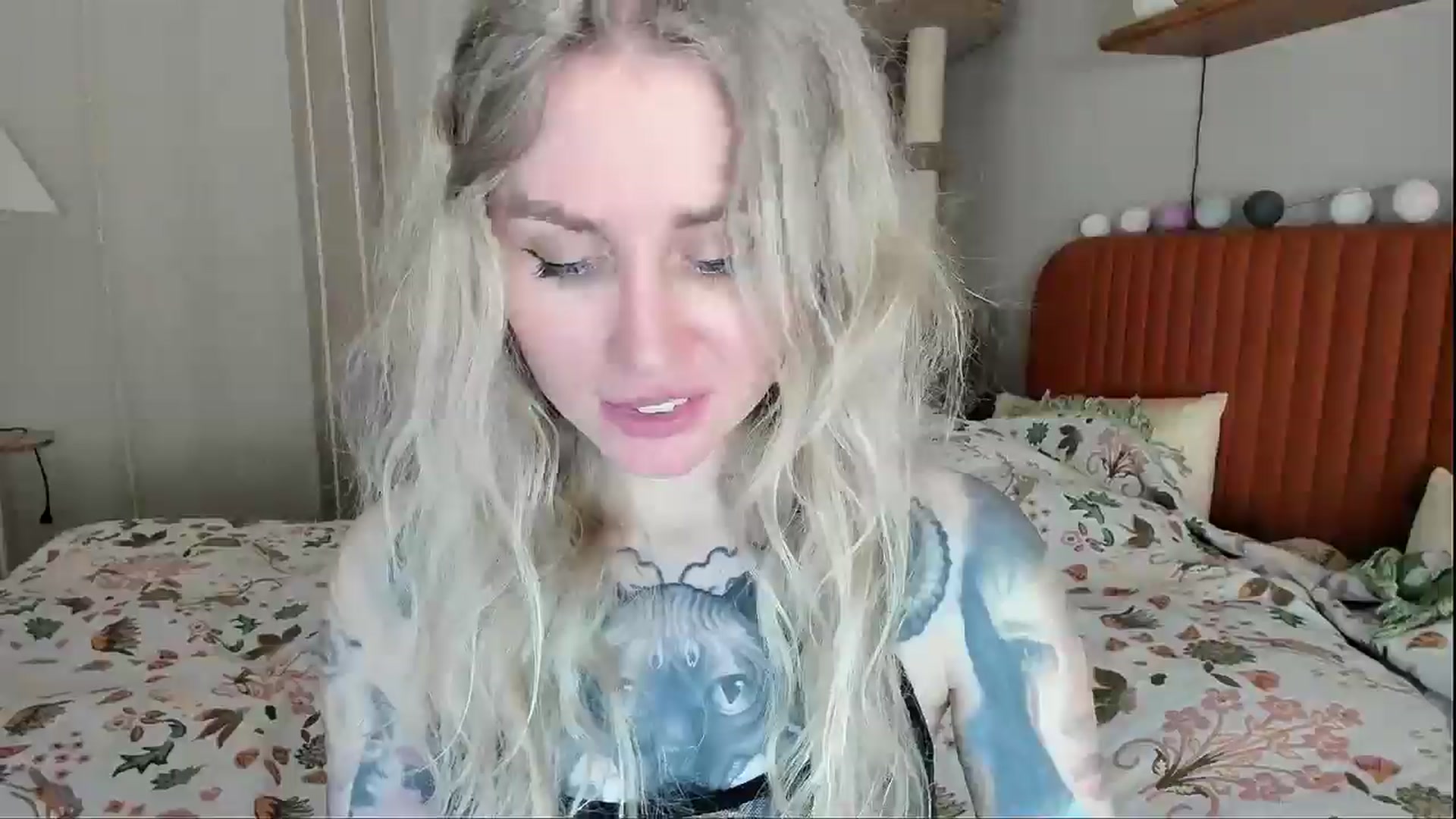 Gallery image thumbnail from Alexa_Smithhh's myfreecams stream on, 04/21/2026, 21:18 image 19 of 20
