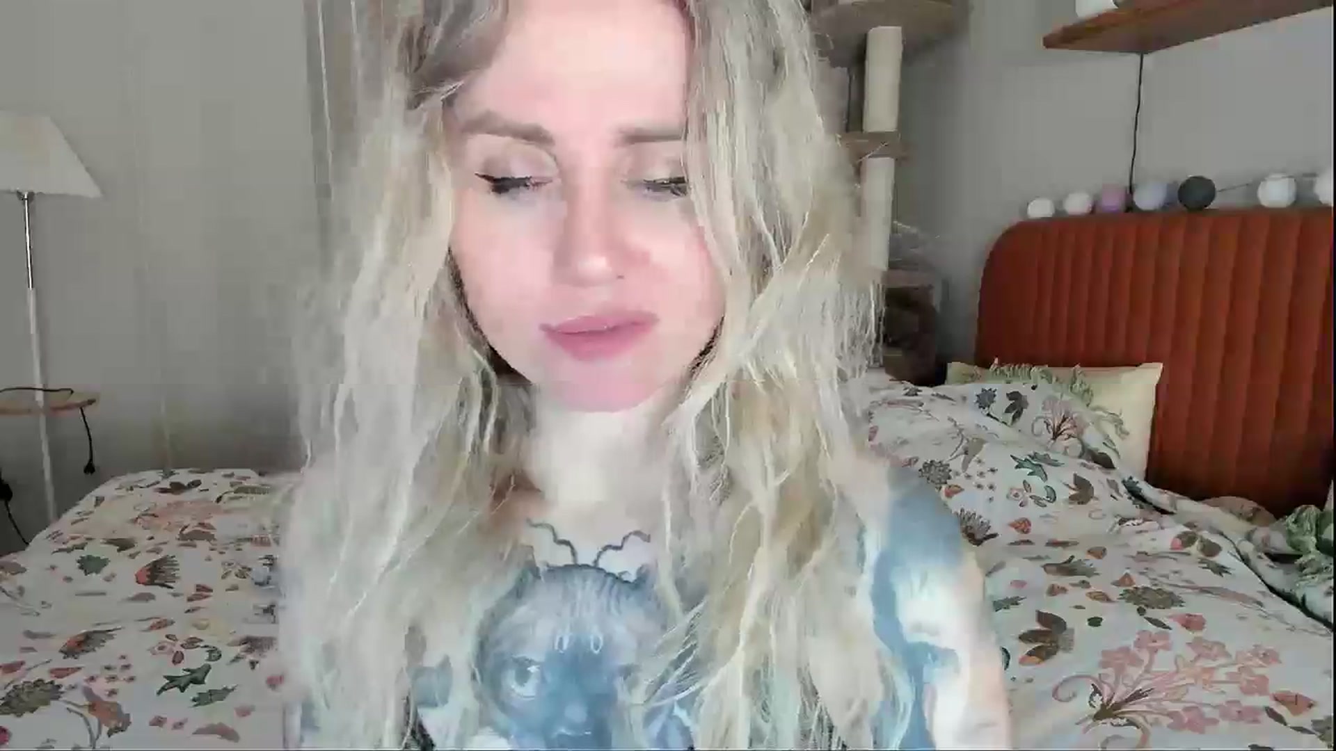 Gallery image thumbnail from Alexa_Smithhh's myfreecams stream on, 04/21/2026, 21:18 image 12 of 20