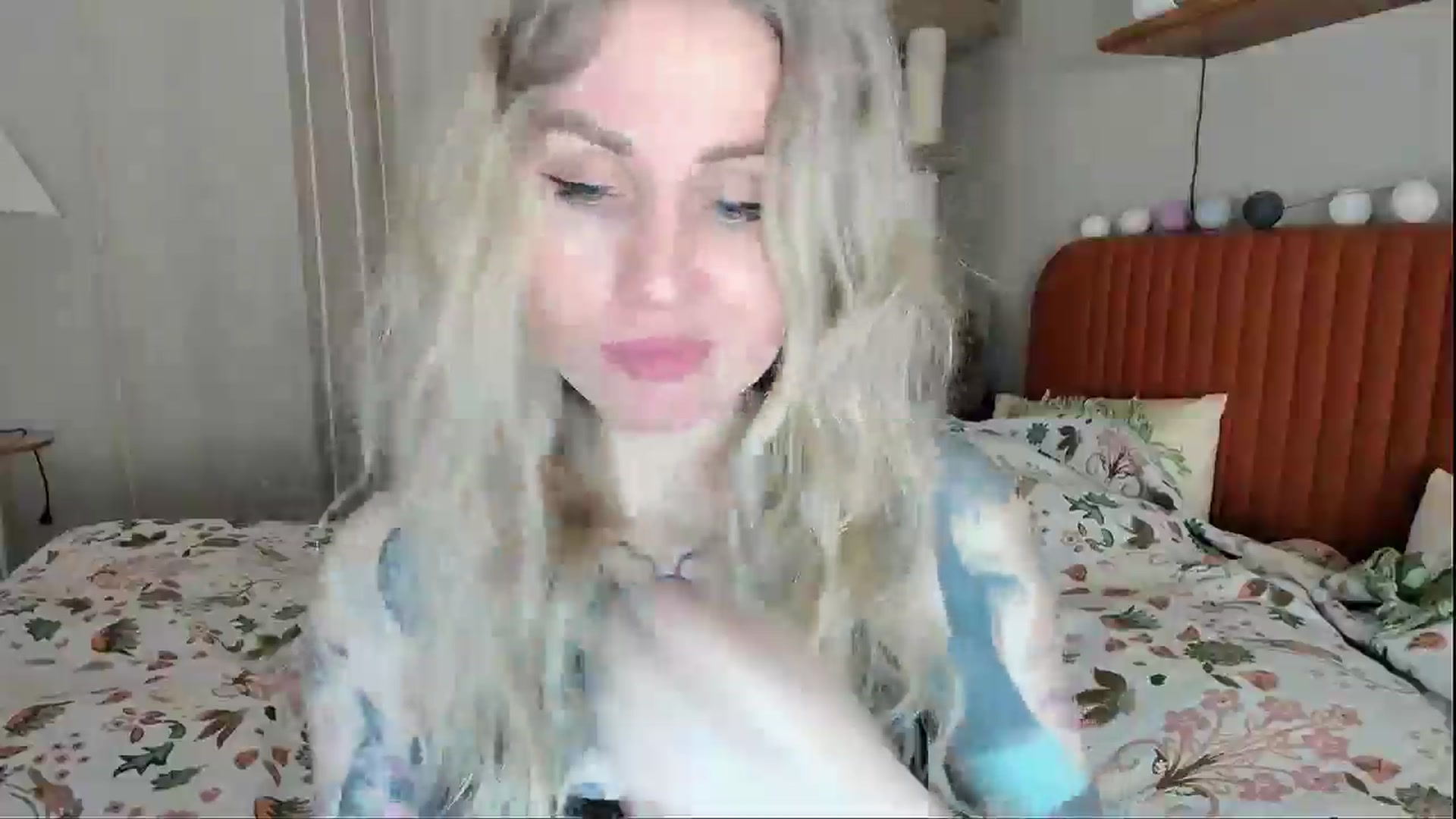 Gallery image thumbnail from Alexa_Smithhh's myfreecams stream on, 04/21/2026, 21:18 image 18 of 20